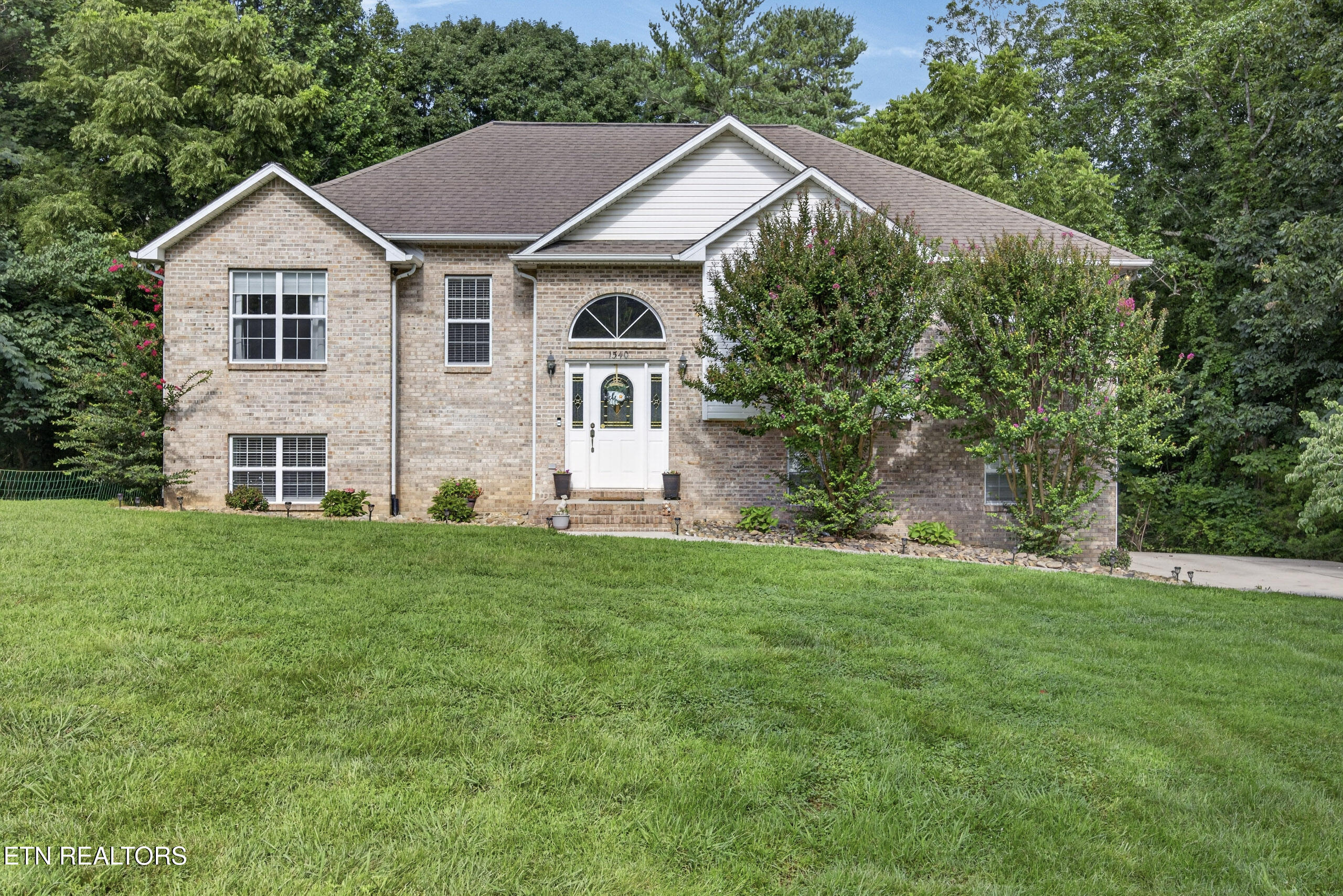 1540 Little John Lane Cookeville TN 38501