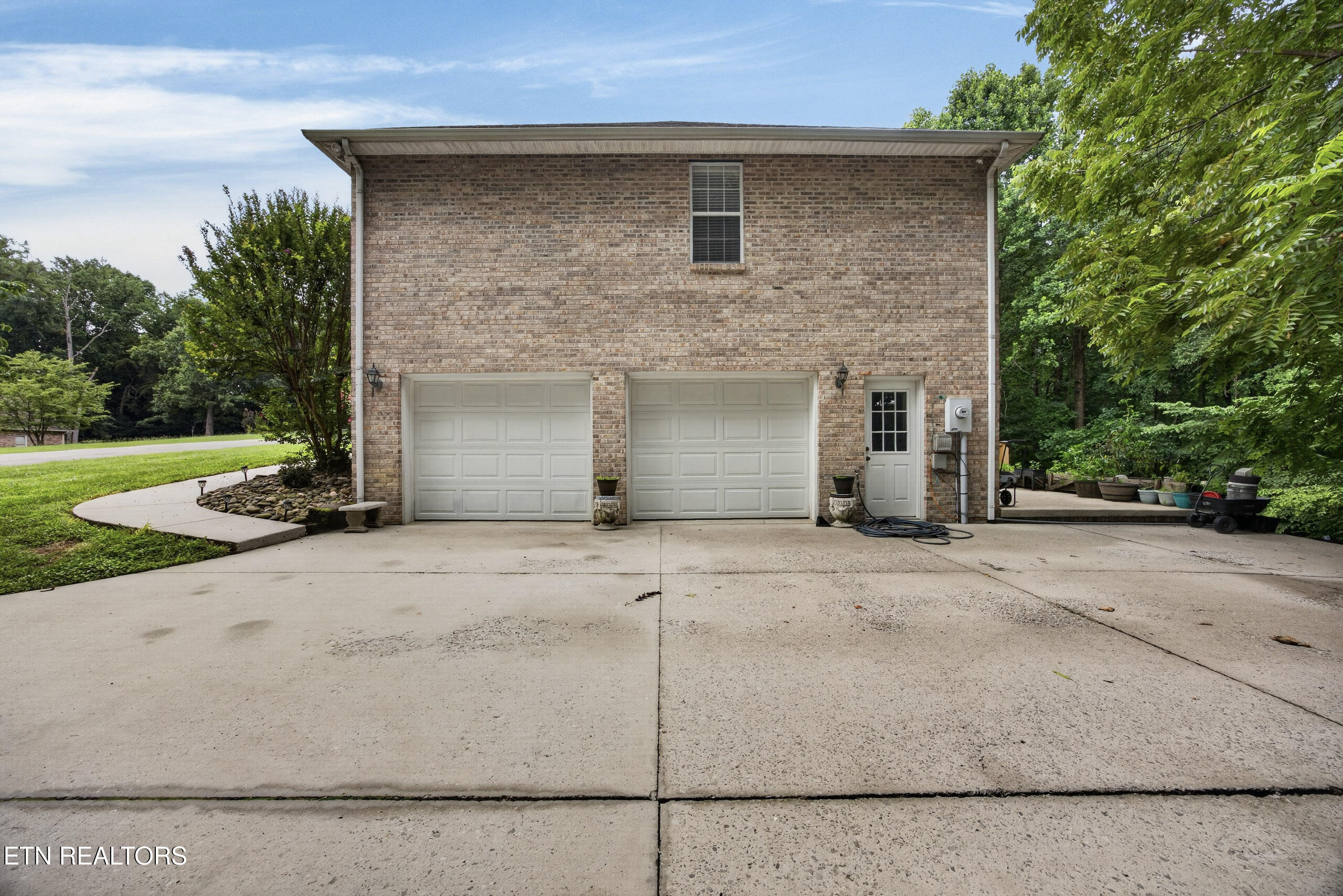 1540 Little John Lane Cookeville TN 38501