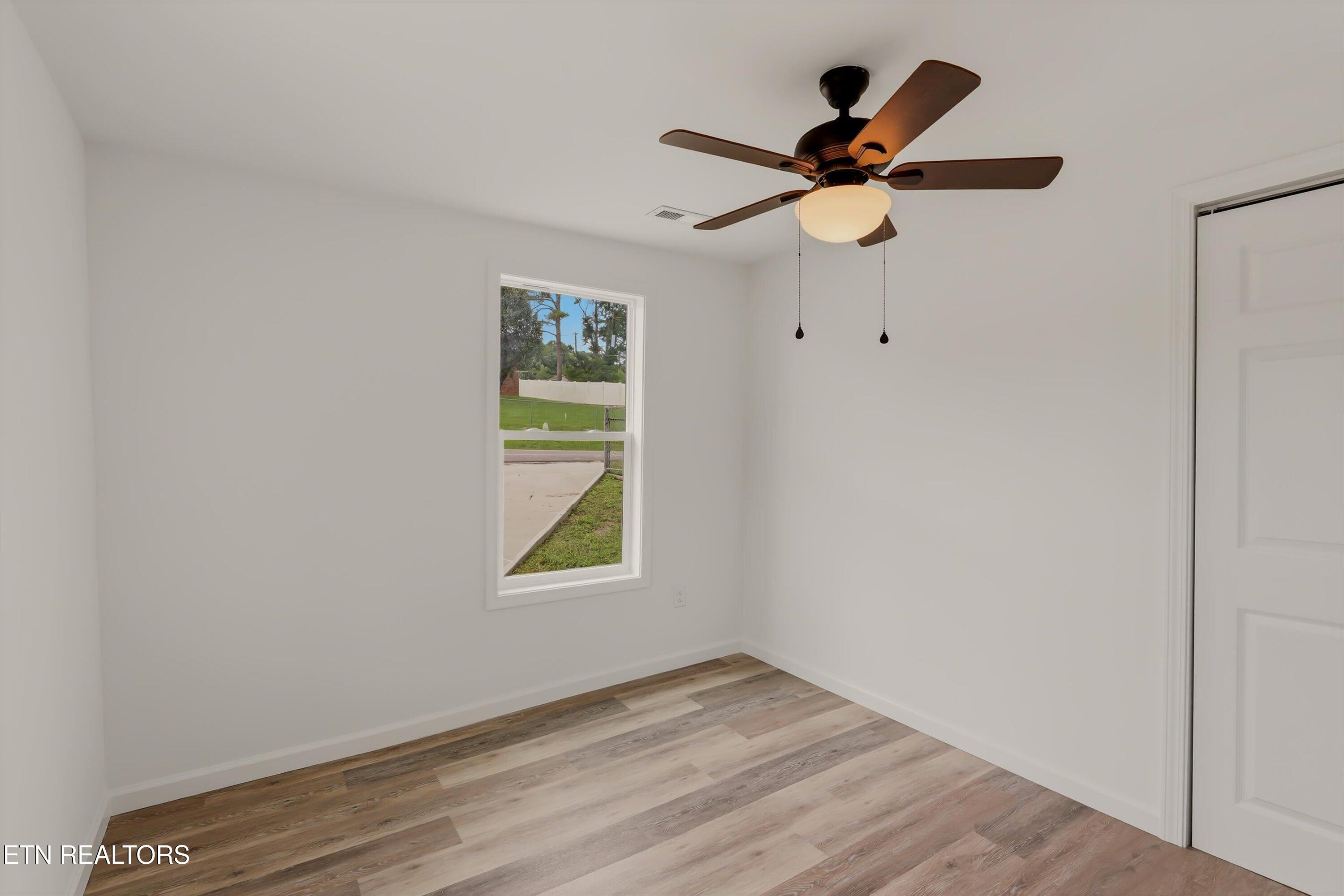 477 Marlow Circle Clinton TN 37716