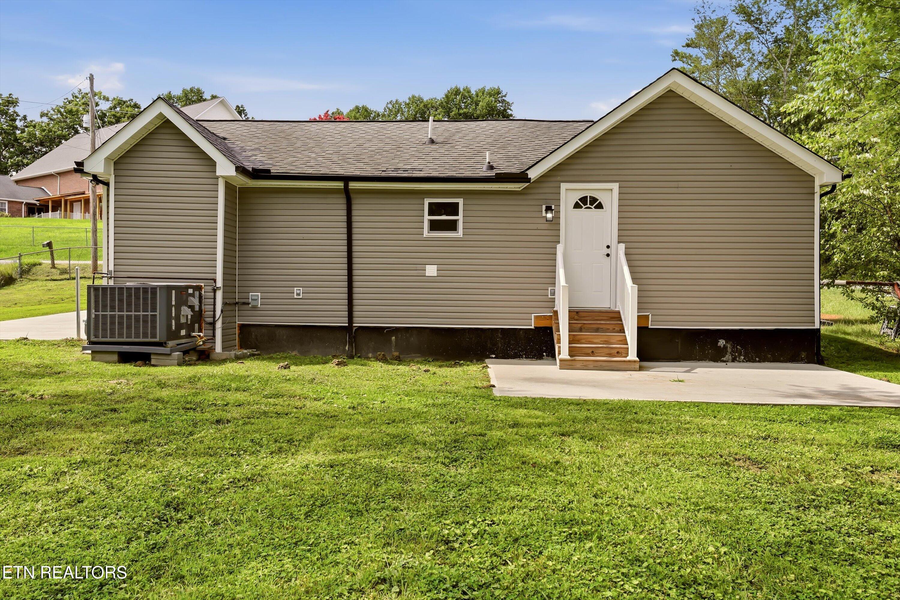477 Marlow Circle Clinton TN 37716