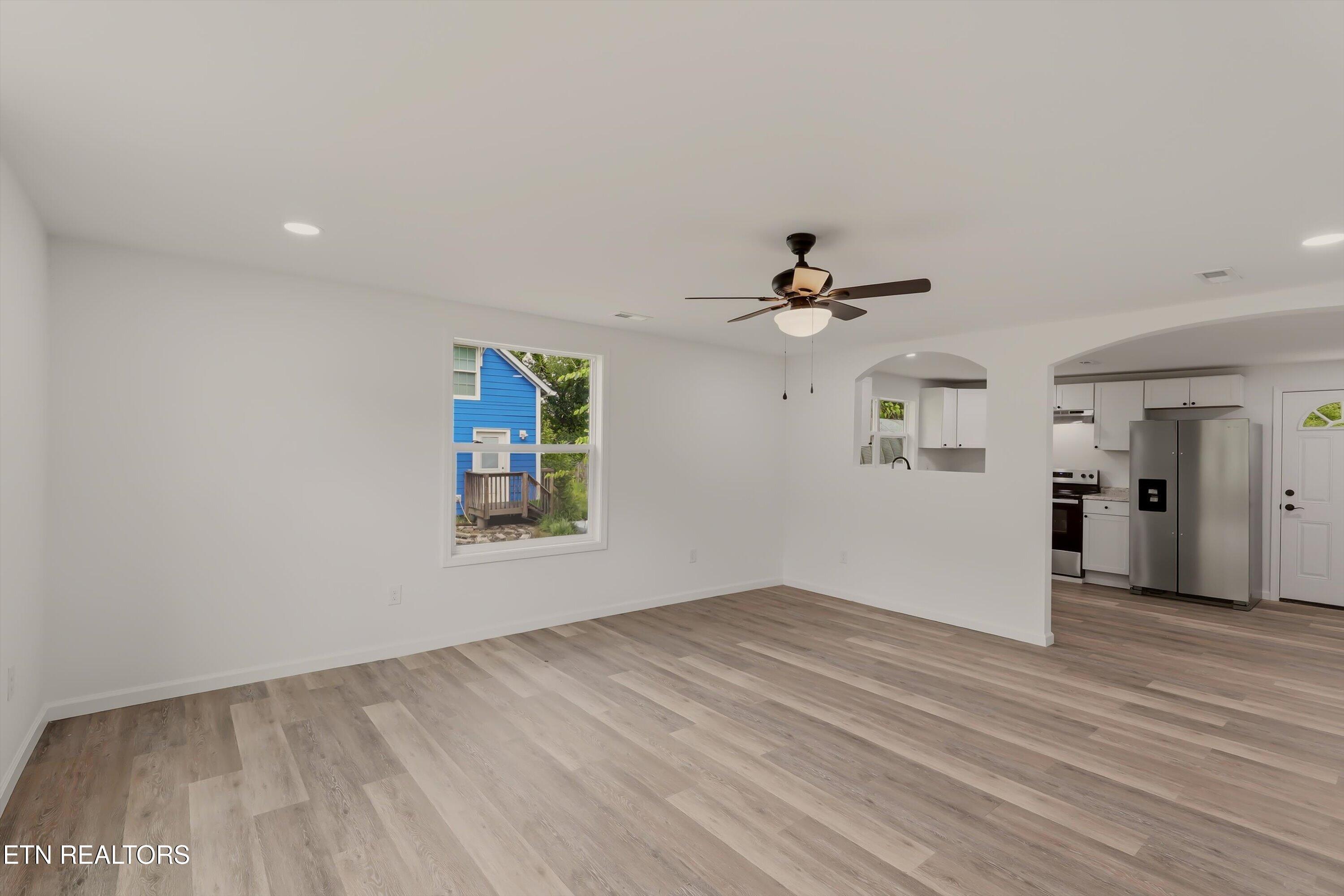 477 Marlow Circle Clinton TN 37716