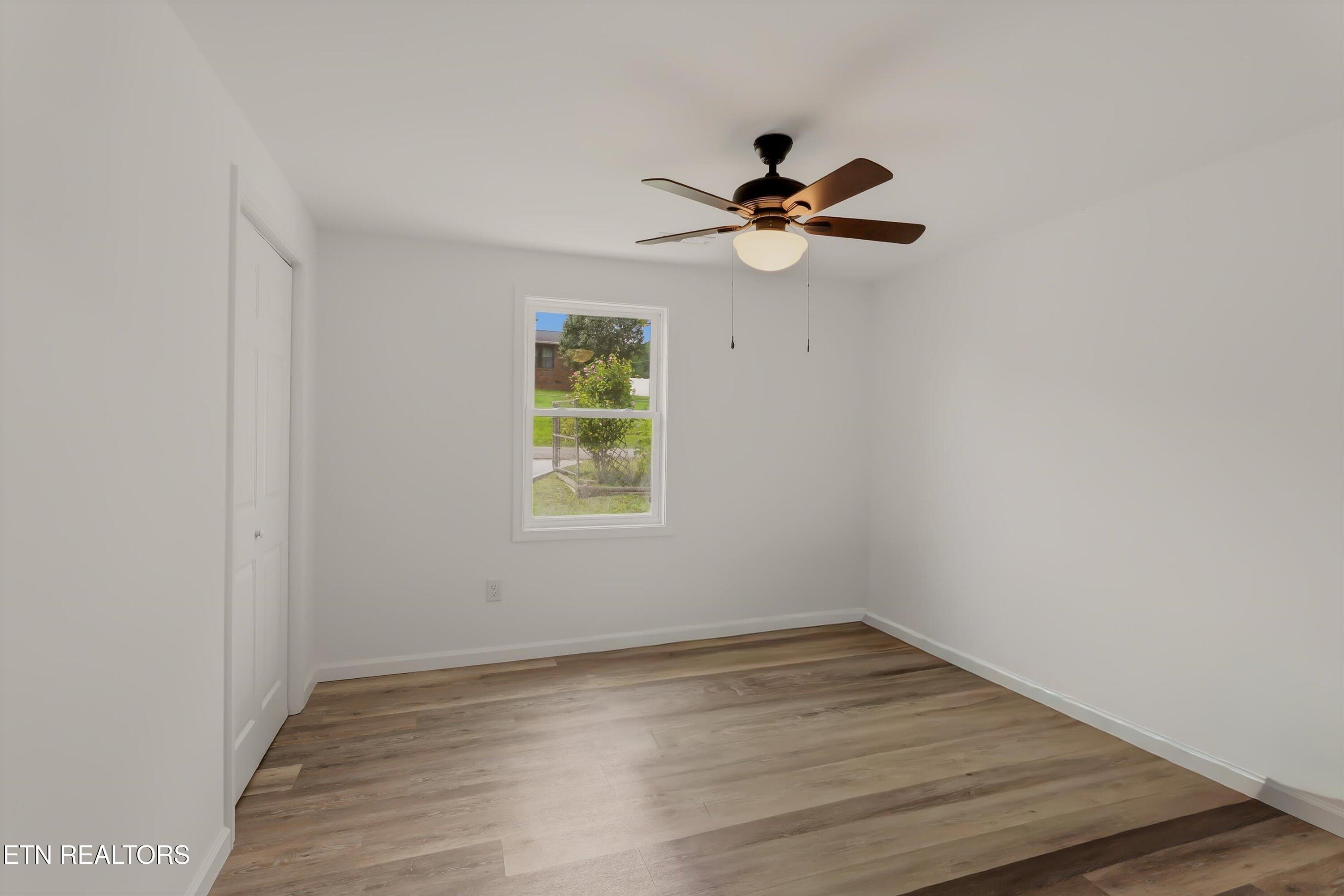 477 Marlow Circle Clinton TN 37716