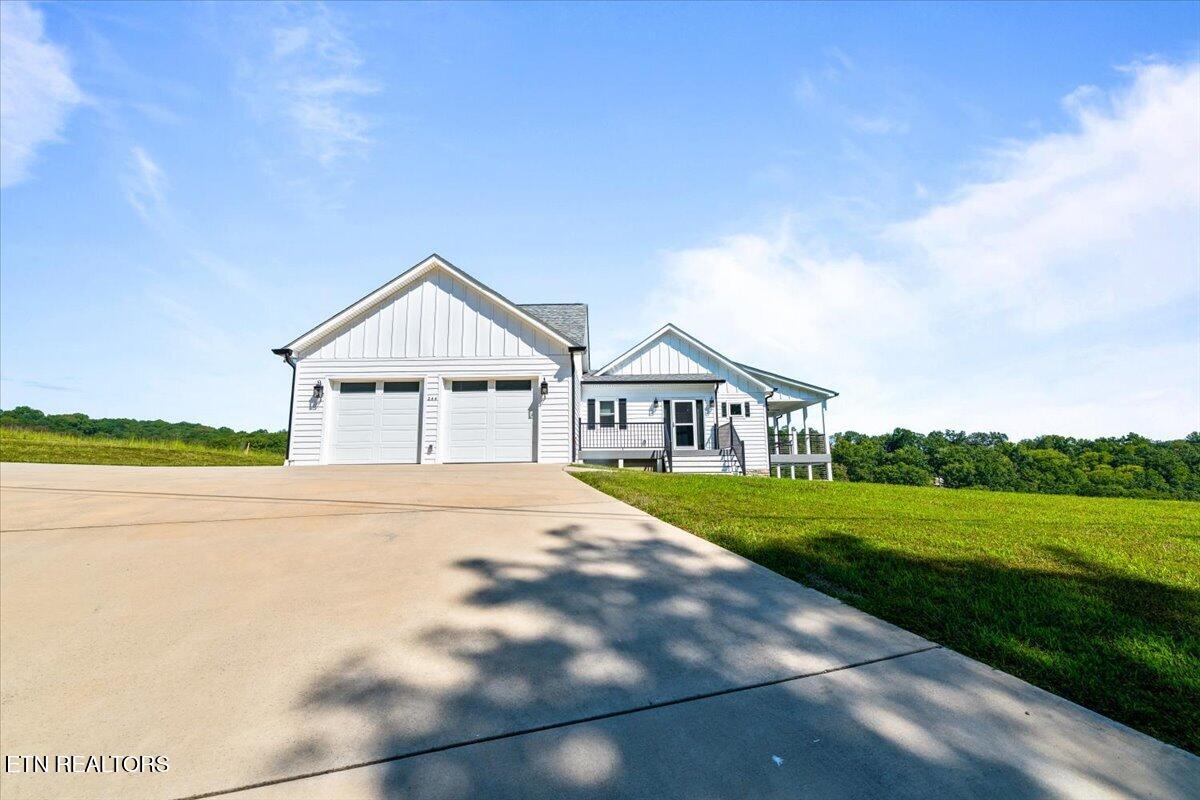 244 Laikens Way Lafollette TN 37766