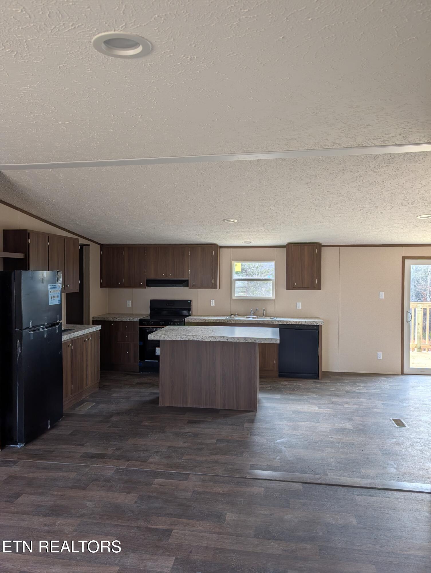 269 Laura Boling Loop Road Strawberry Plains TN 37871