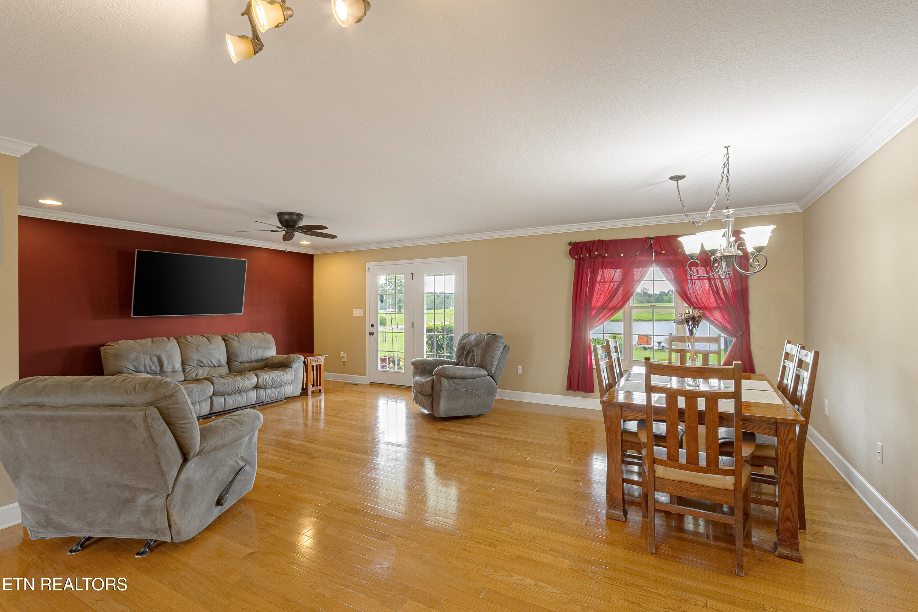 287 R. S. Marcum Road Oneida TN 37841