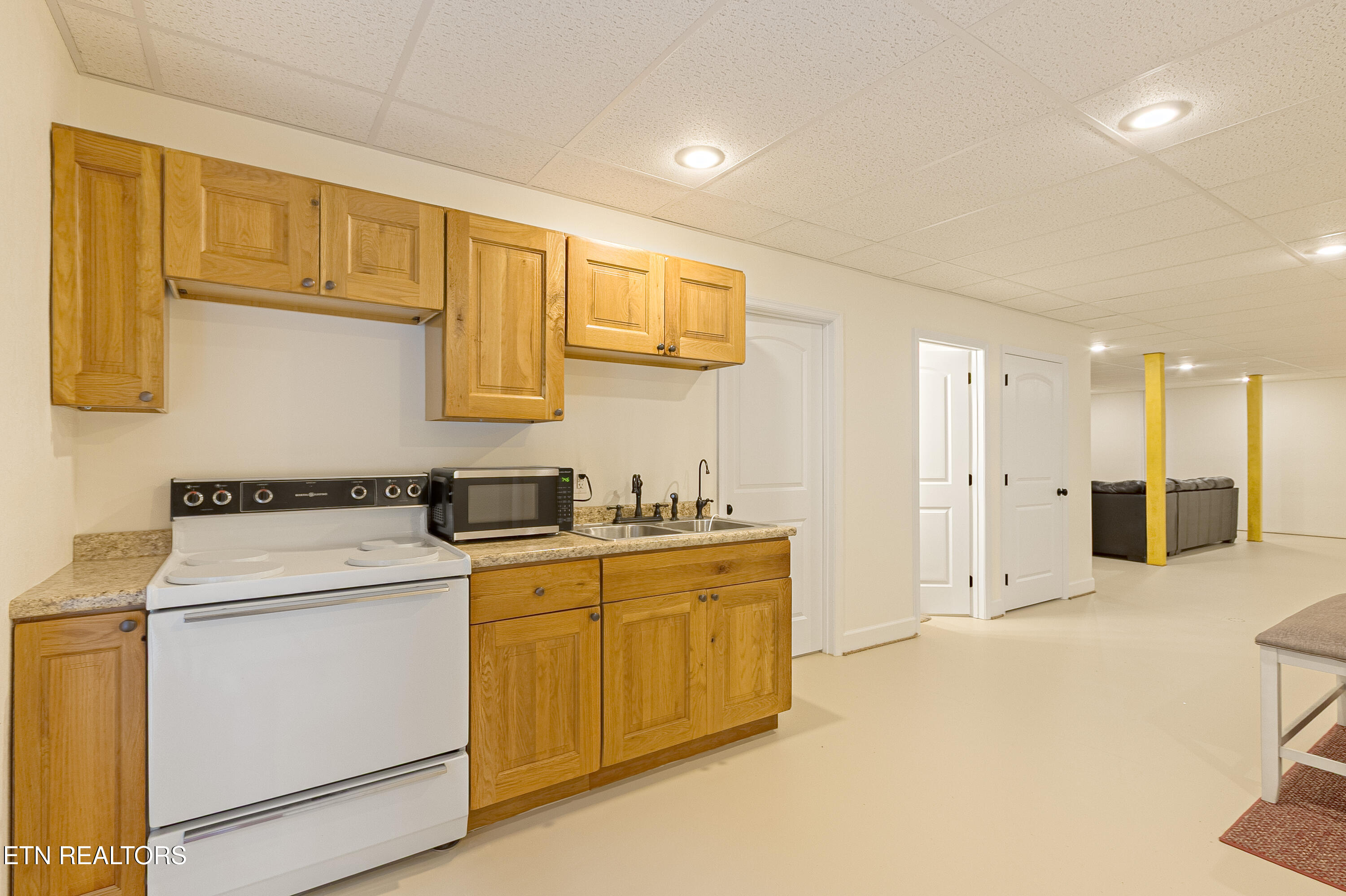287 R. S. Marcum Road Oneida TN 37841