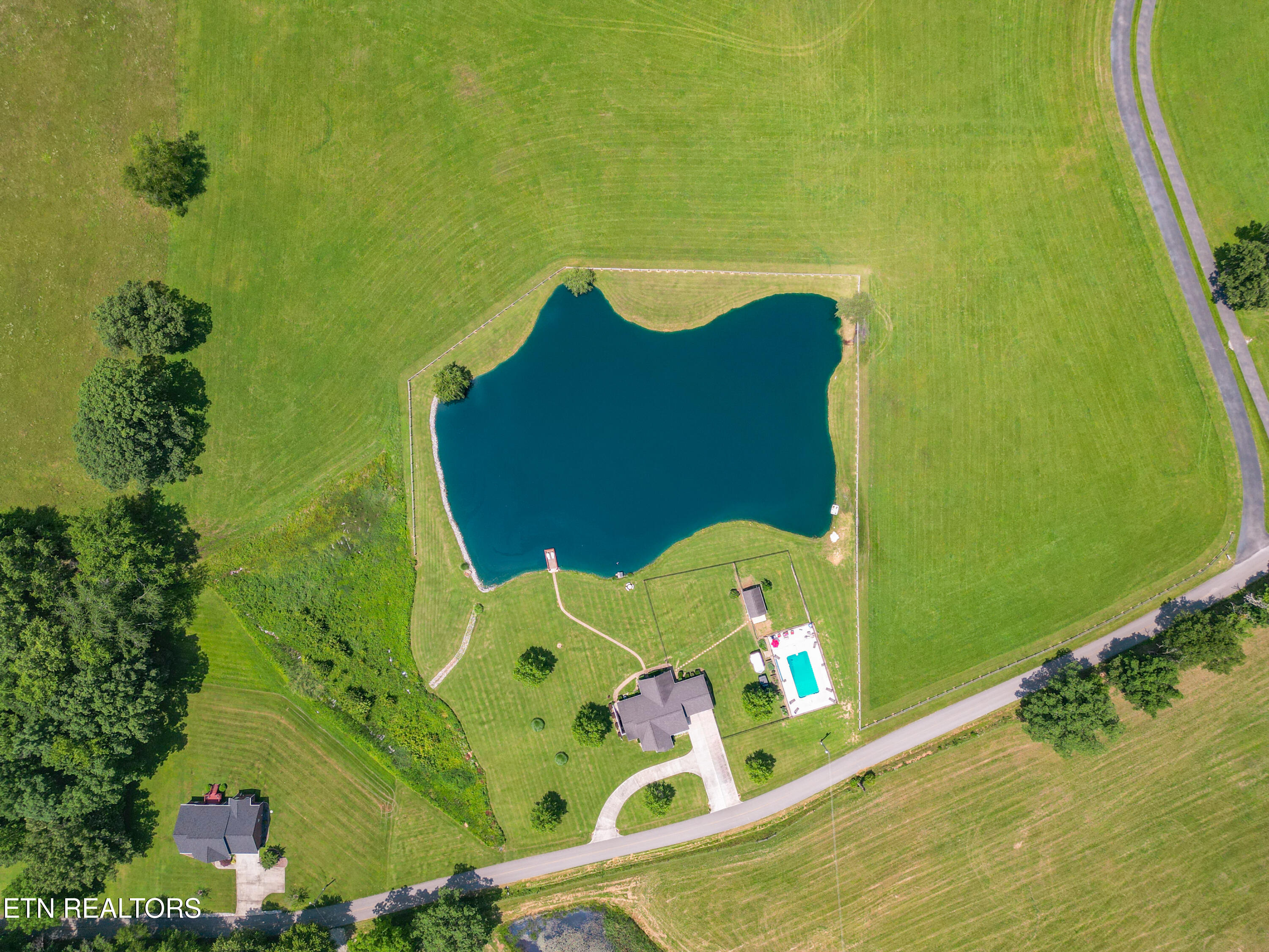 287 R. S. Marcum Road Oneida TN 37841