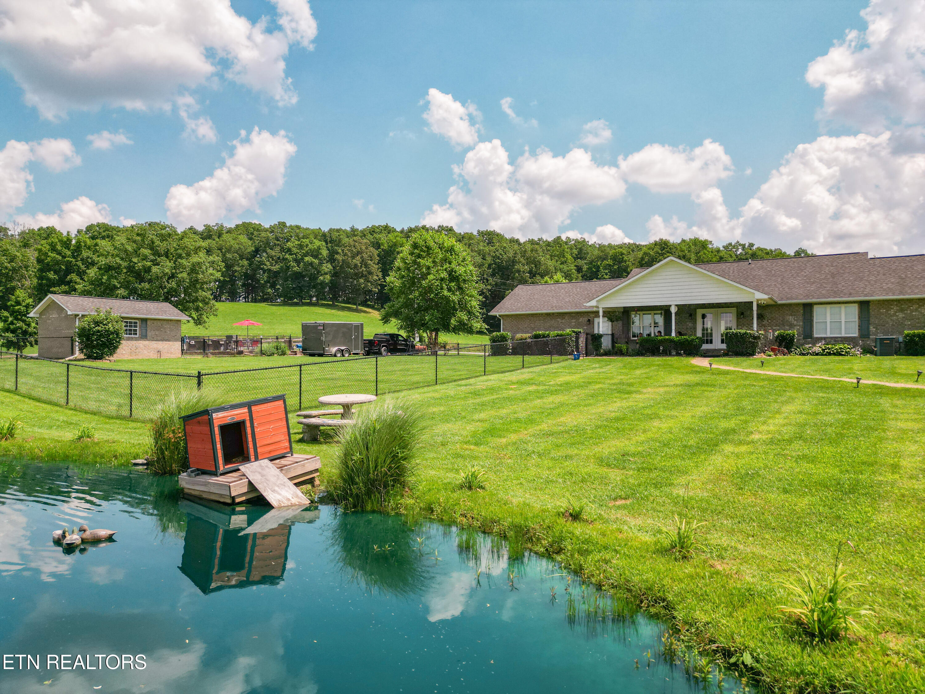 287 R. S. Marcum Road Oneida TN 37841