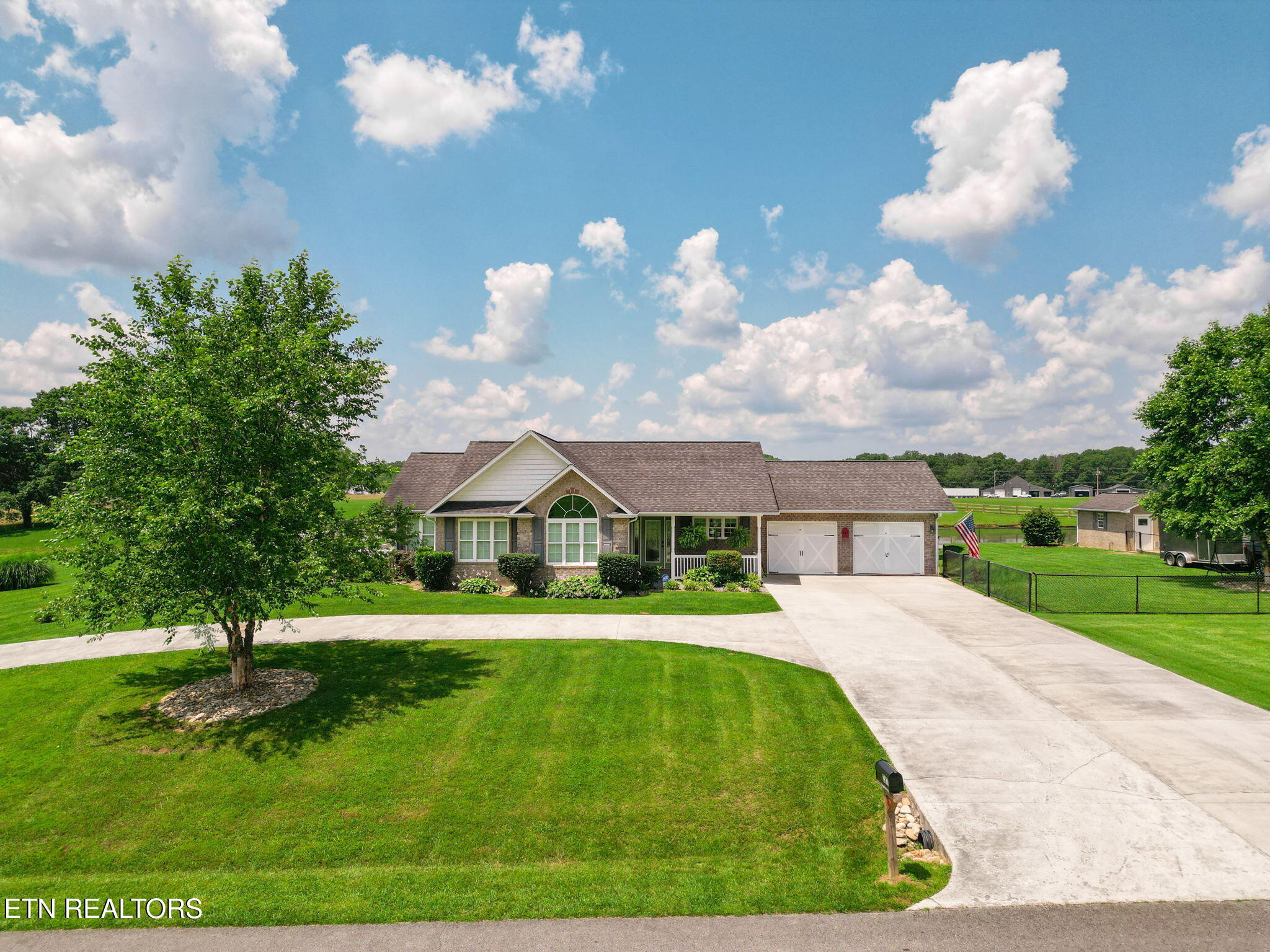 287 R. S. Marcum Road Oneida TN 37841
