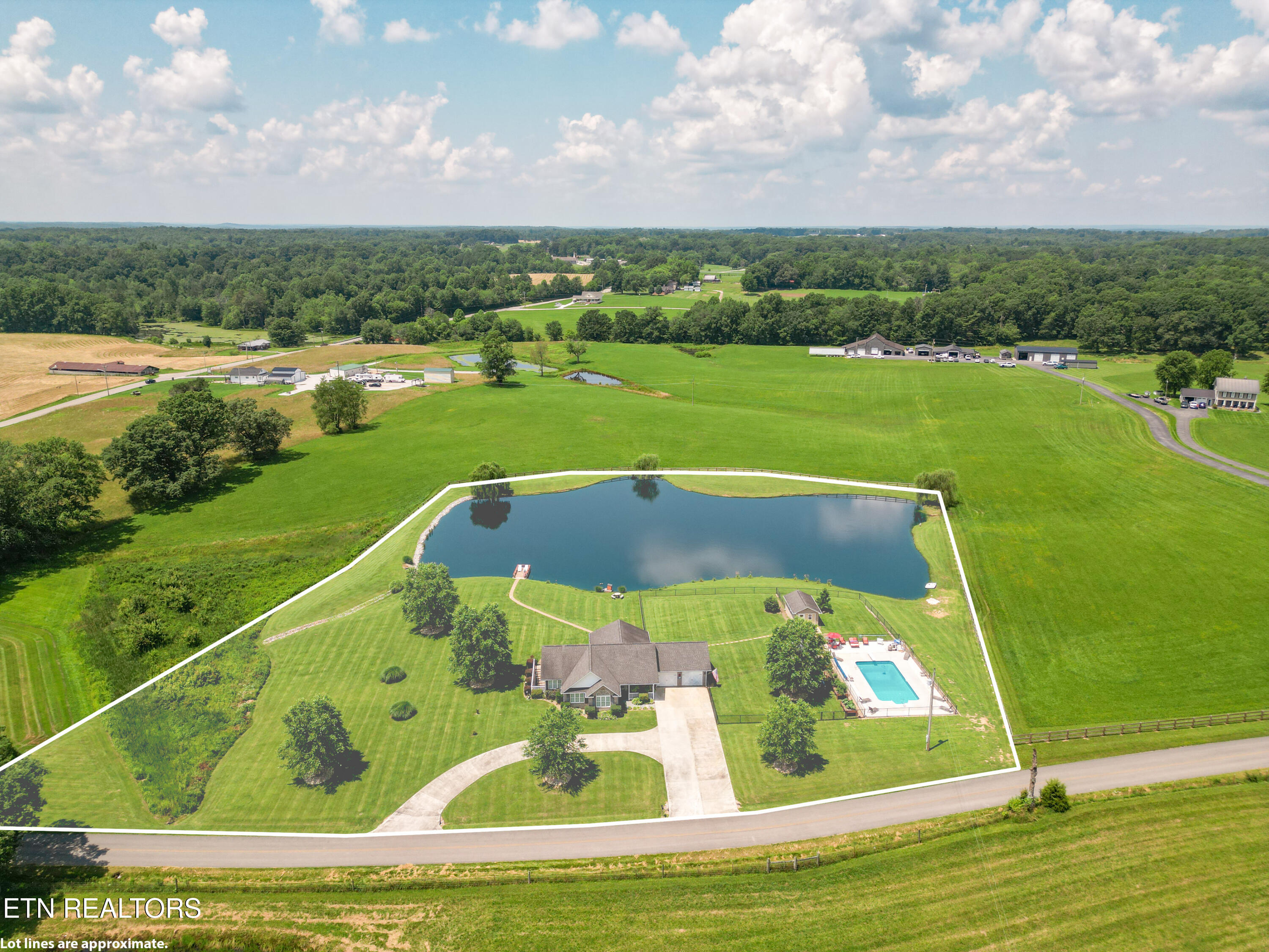 287 R. S. Marcum Road Oneida TN 37841