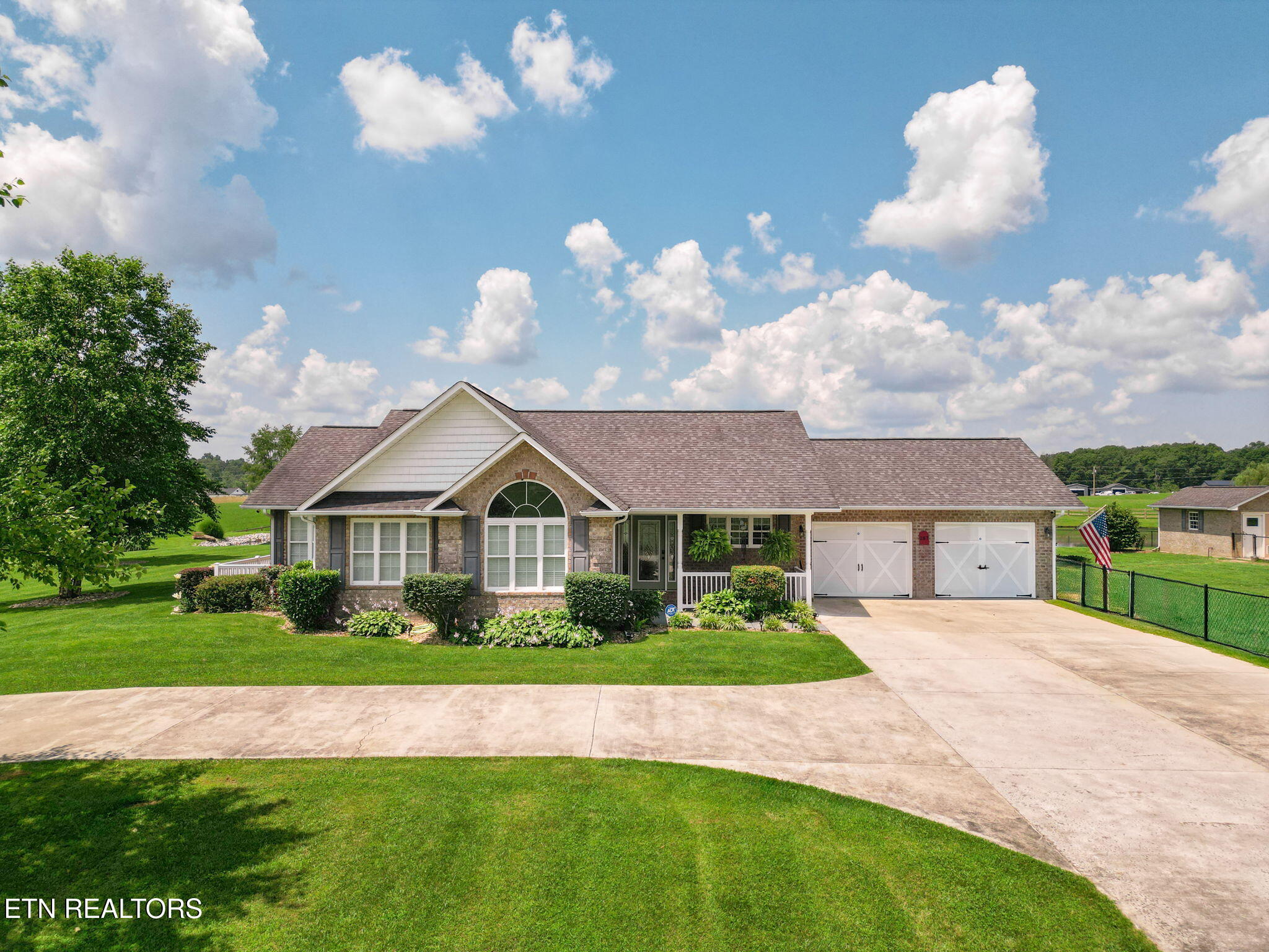 287 R. S. Marcum Road Oneida TN 37841