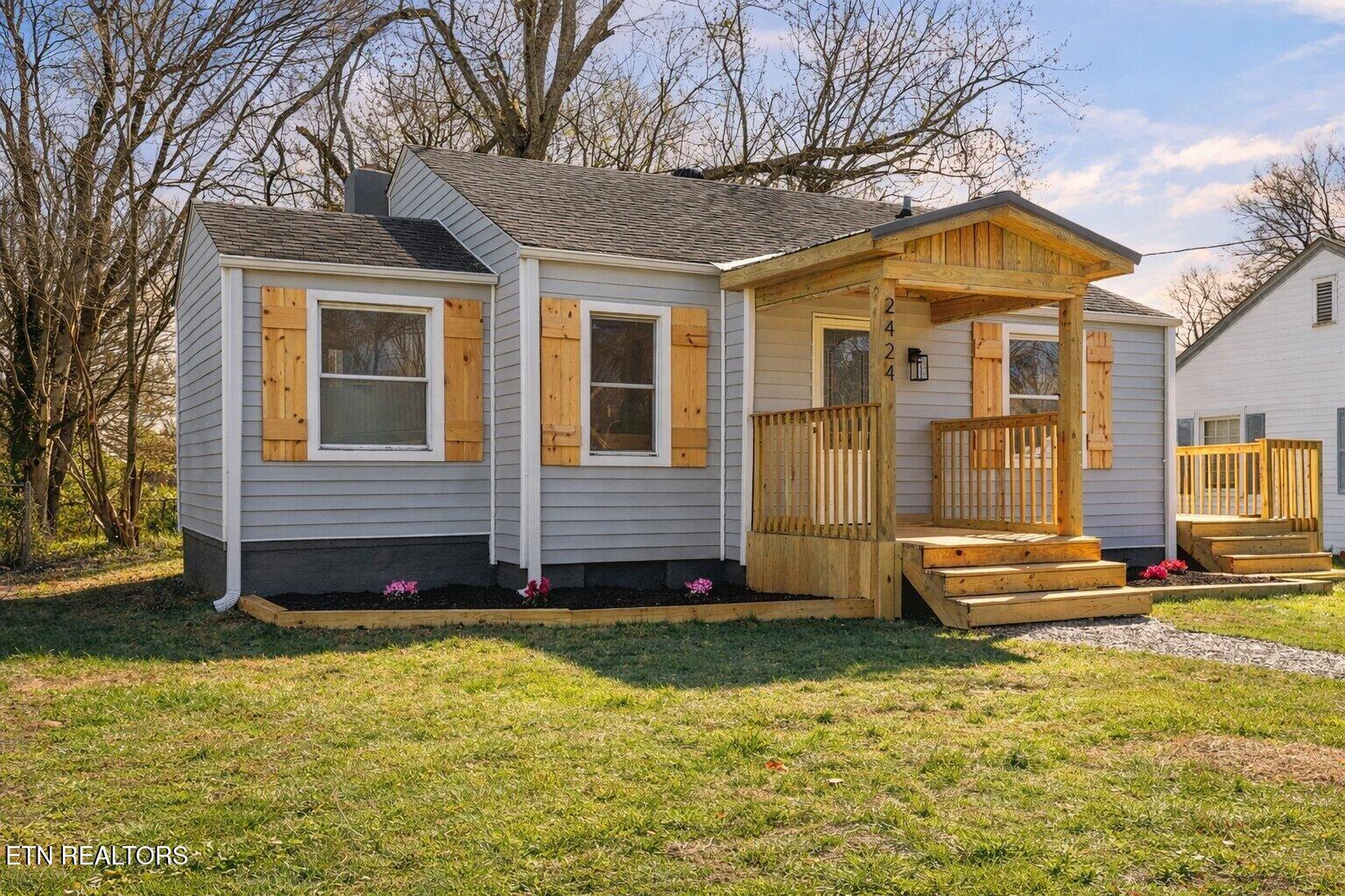 2424 Lawson Avenue Knoxville TN 37917
