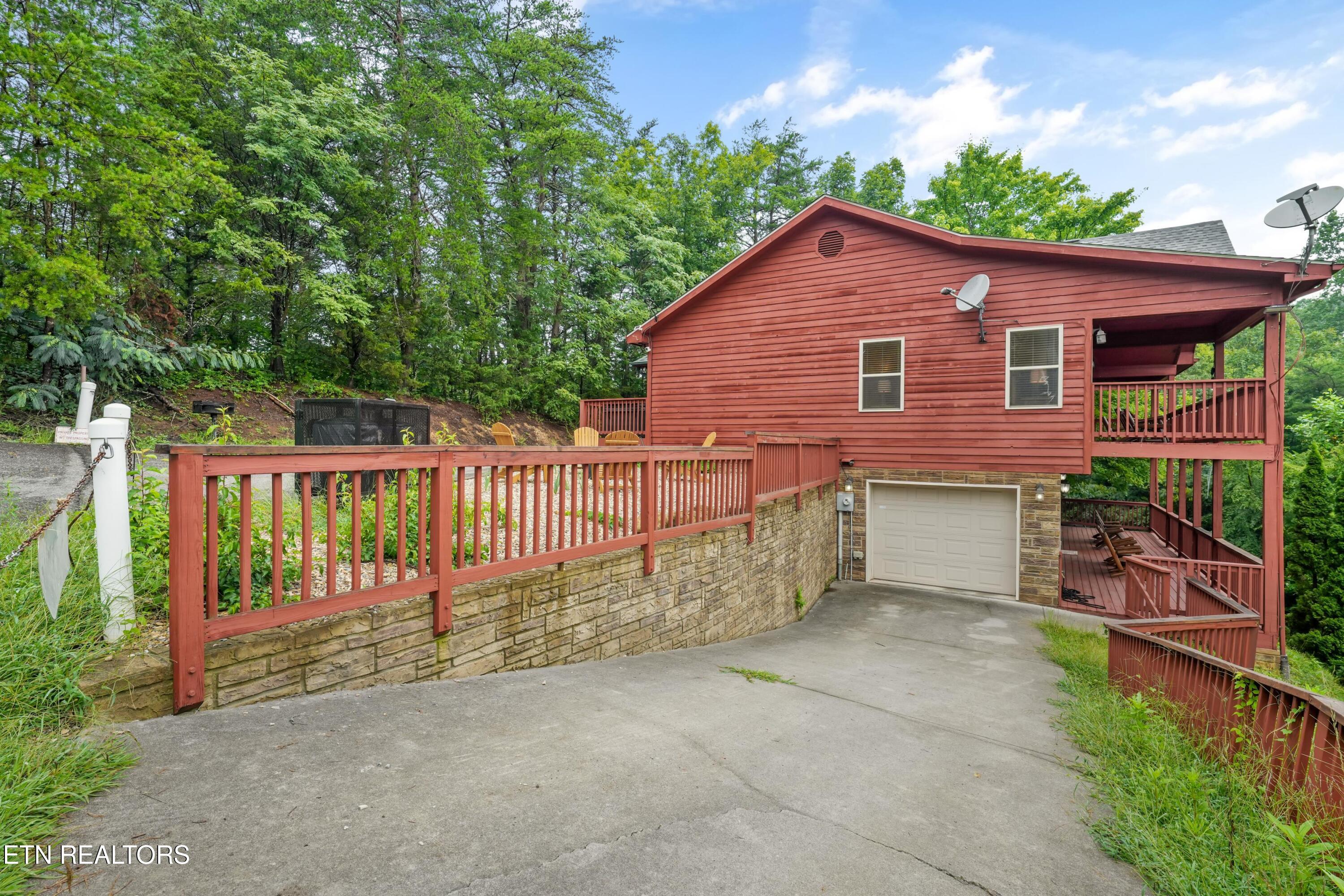 1029 Shadow Ridge Drive Sevierville TN 37862