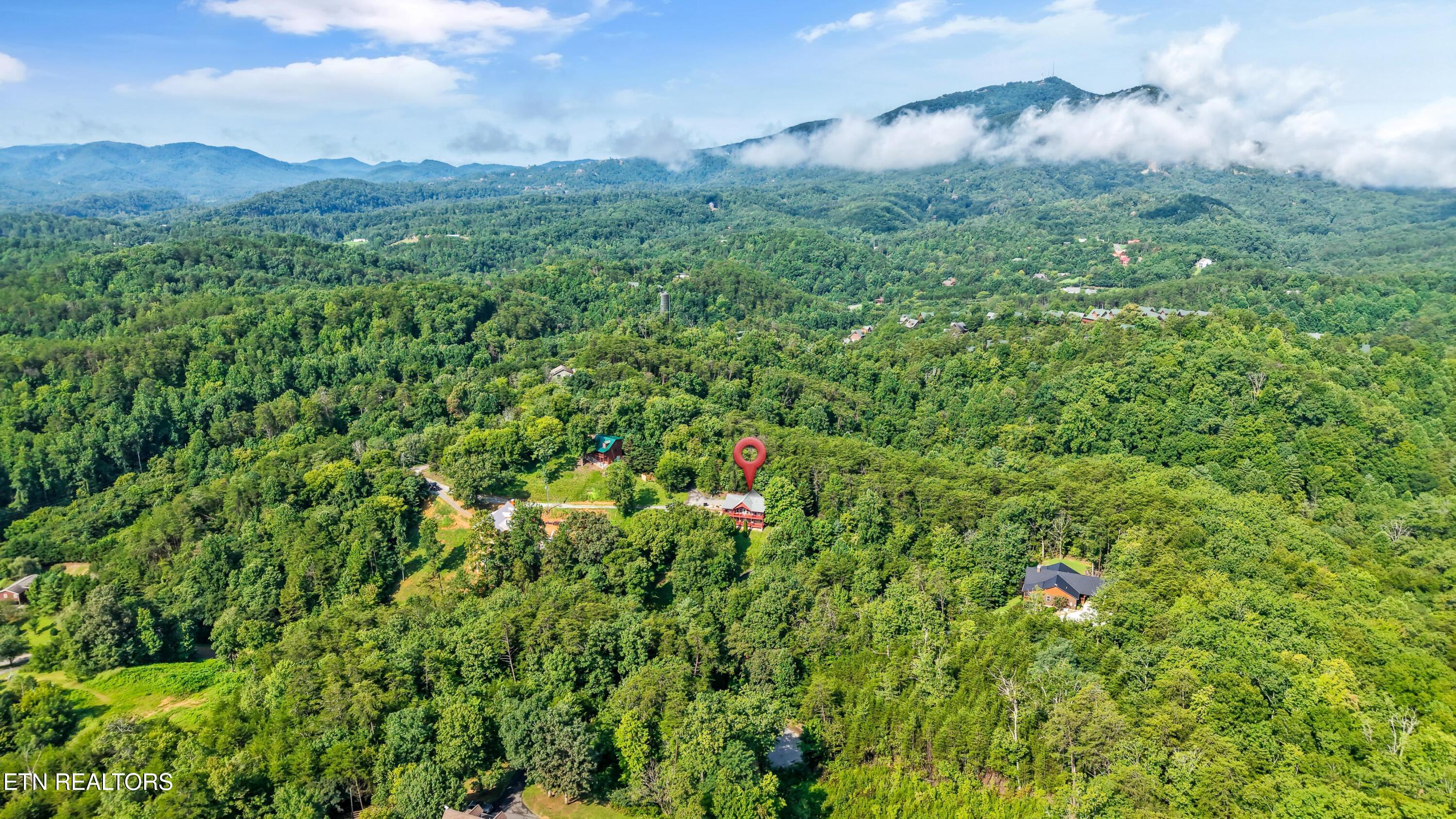 1029 Shadow Ridge Drive Sevierville TN 37862