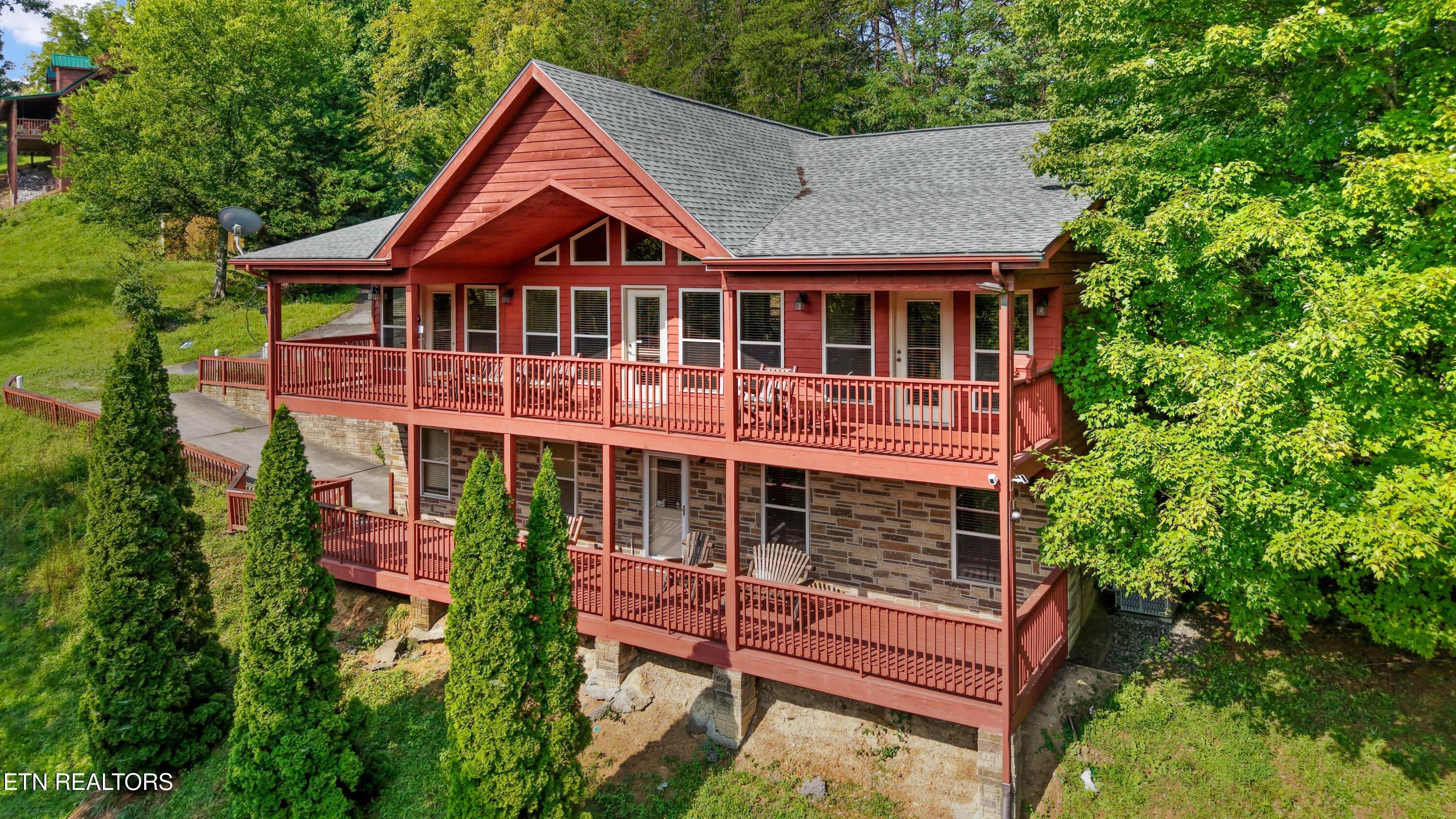 1029 Shadow Ridge Drive Sevierville TN 37862