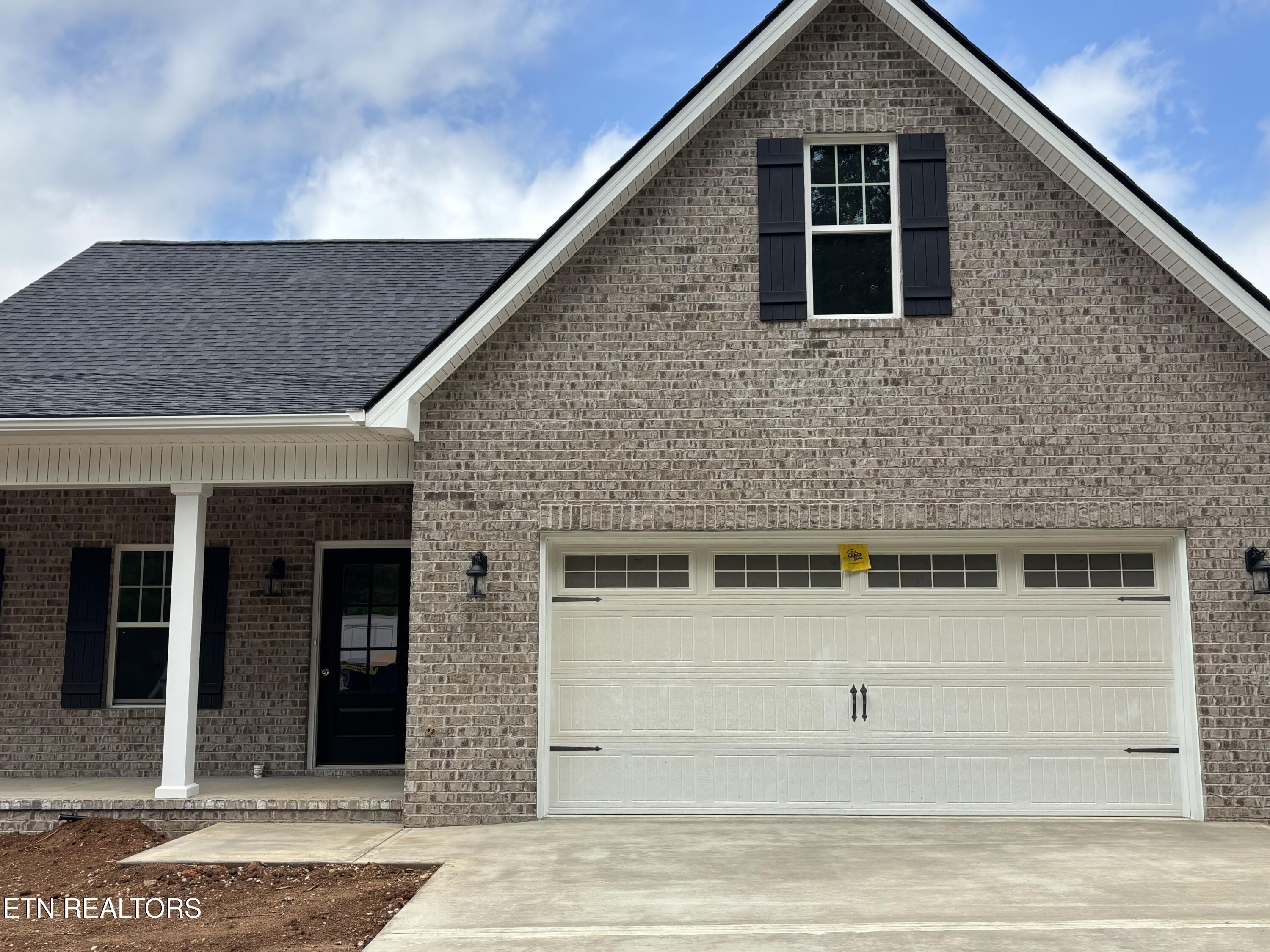 160 Timber Circle Lenoir City TN 37772
