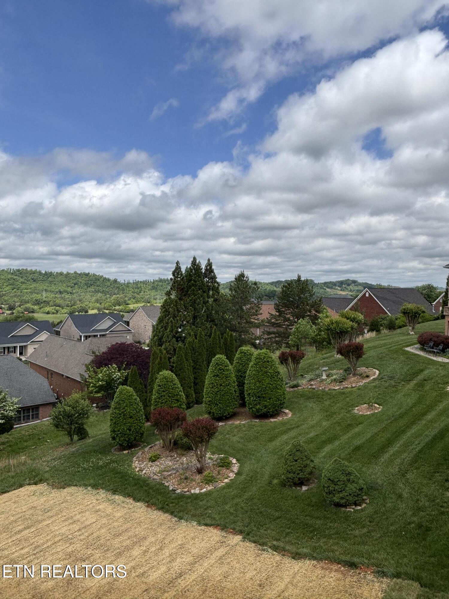 160 Timber Circle Lenoir City TN 37772