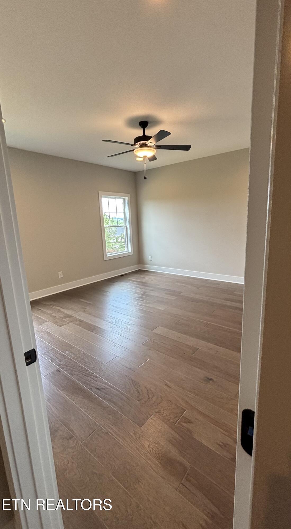 160 Timber Circle Lenoir City TN 37772