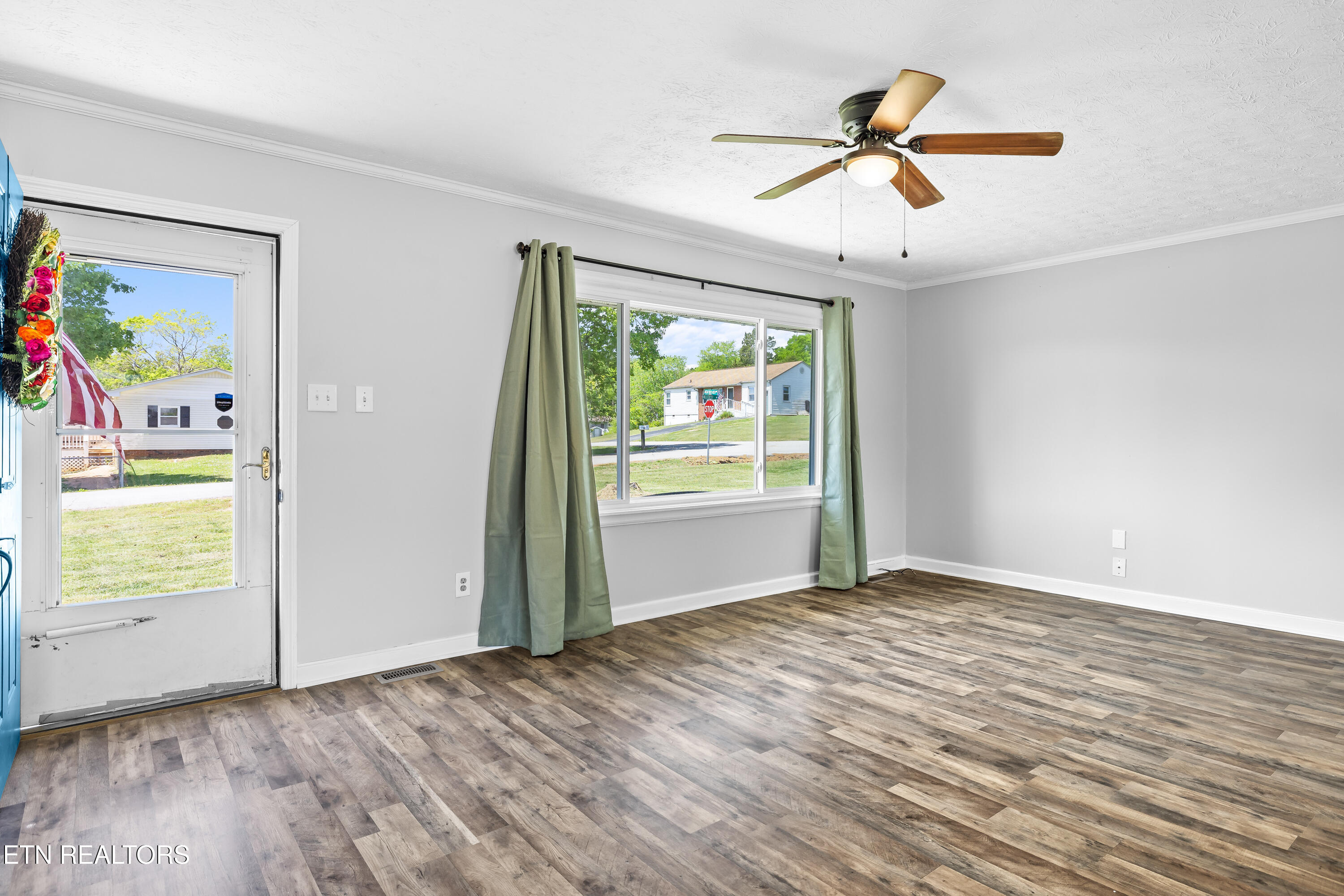 101 Hillcrest Lane Kingston TN 37763