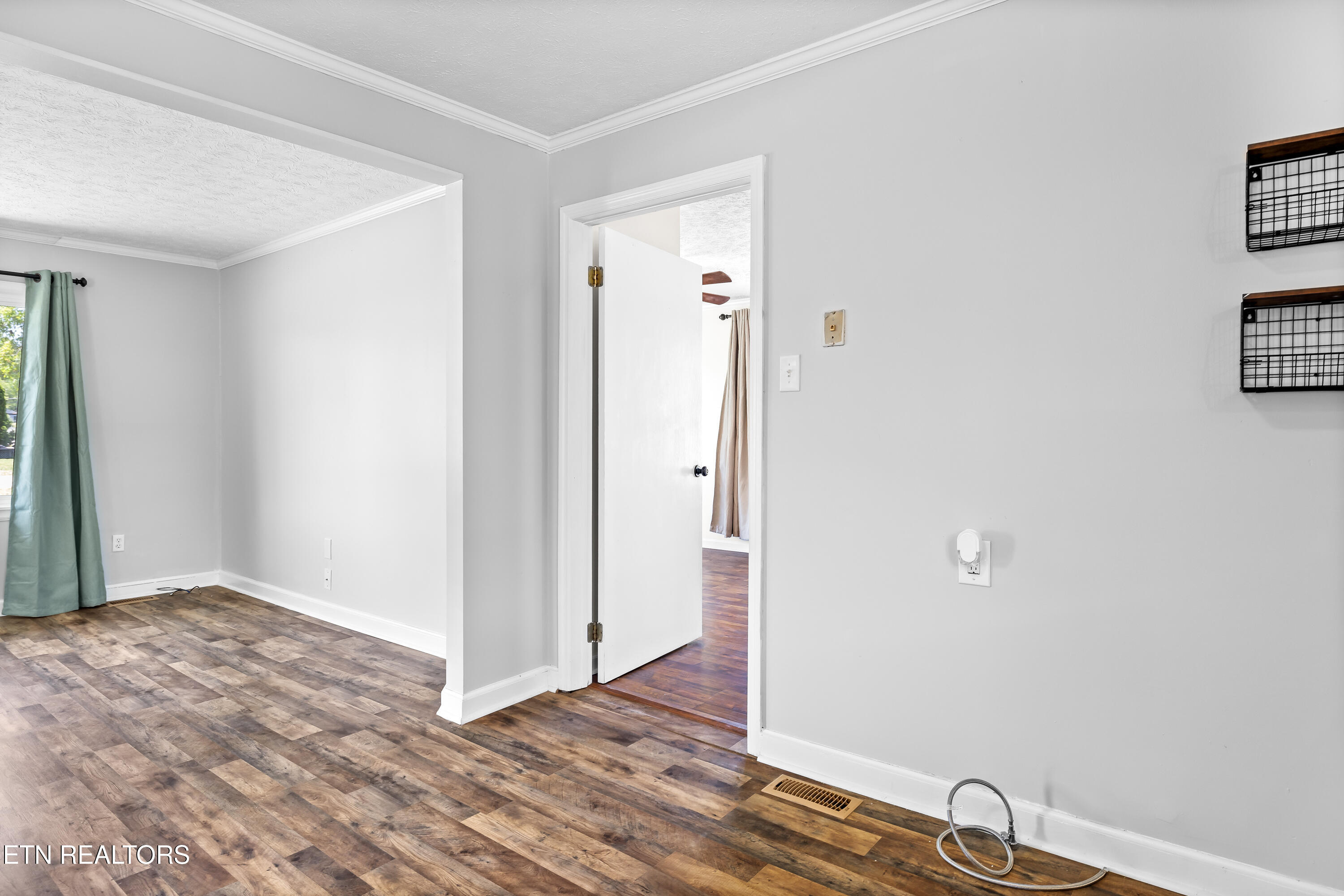 101 Hillcrest Lane Kingston TN 37763