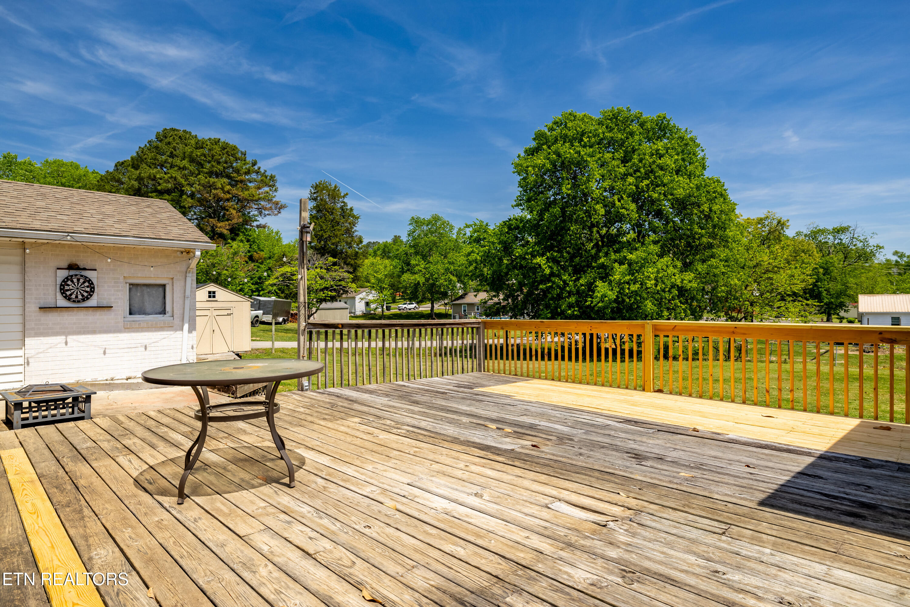 101 Hillcrest Lane Kingston TN 37763