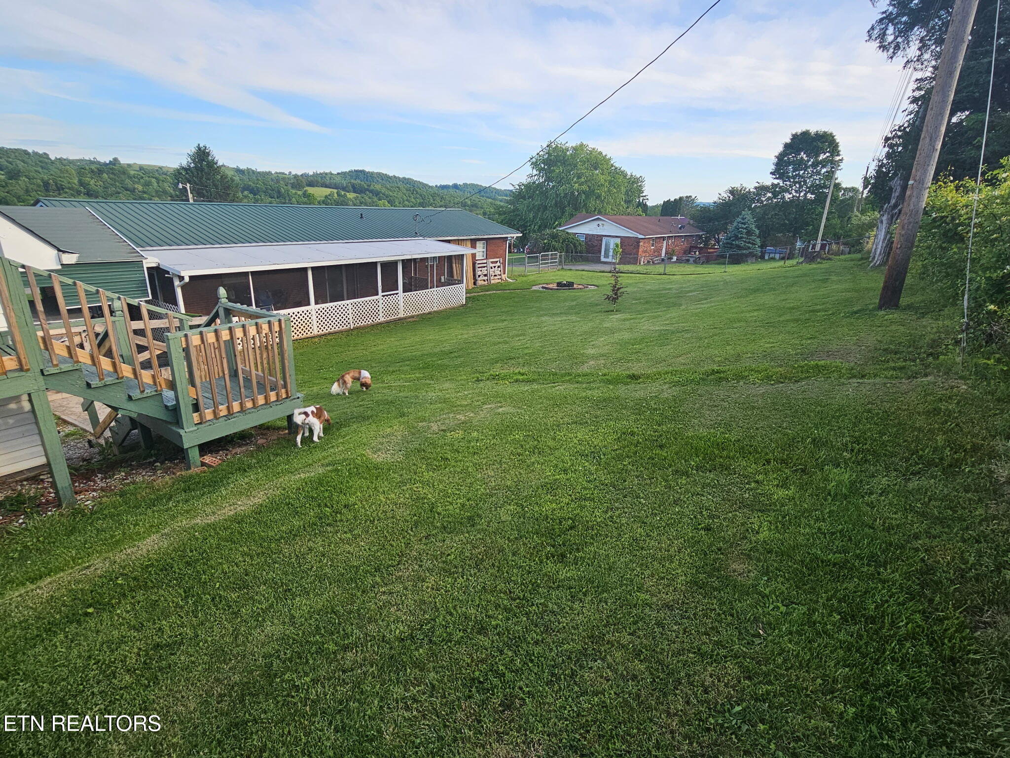 402 Whitaker Street Tazewell TN 37879