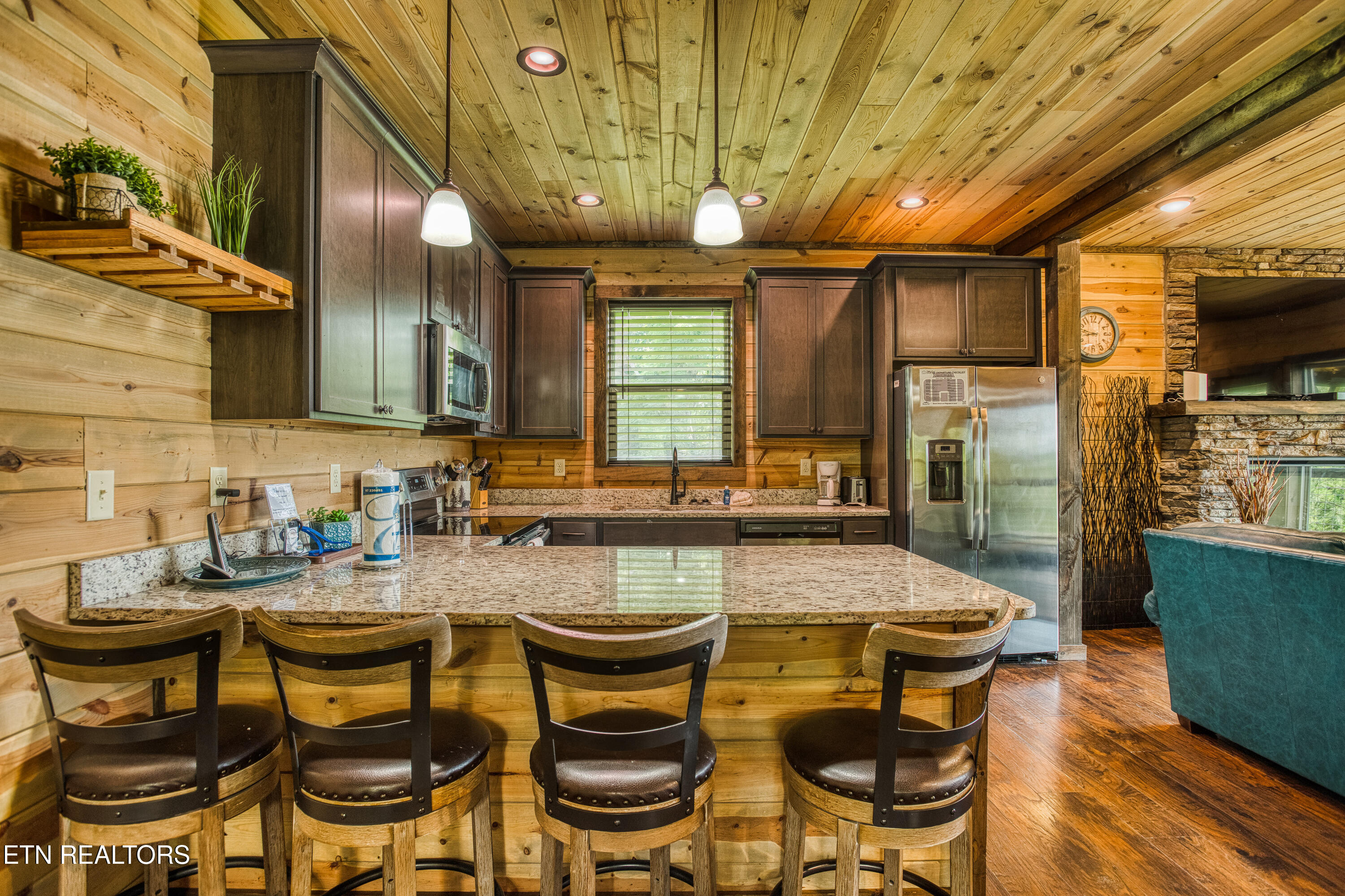 804 Upper Picadilly Lane Gatlinburg TN 37738