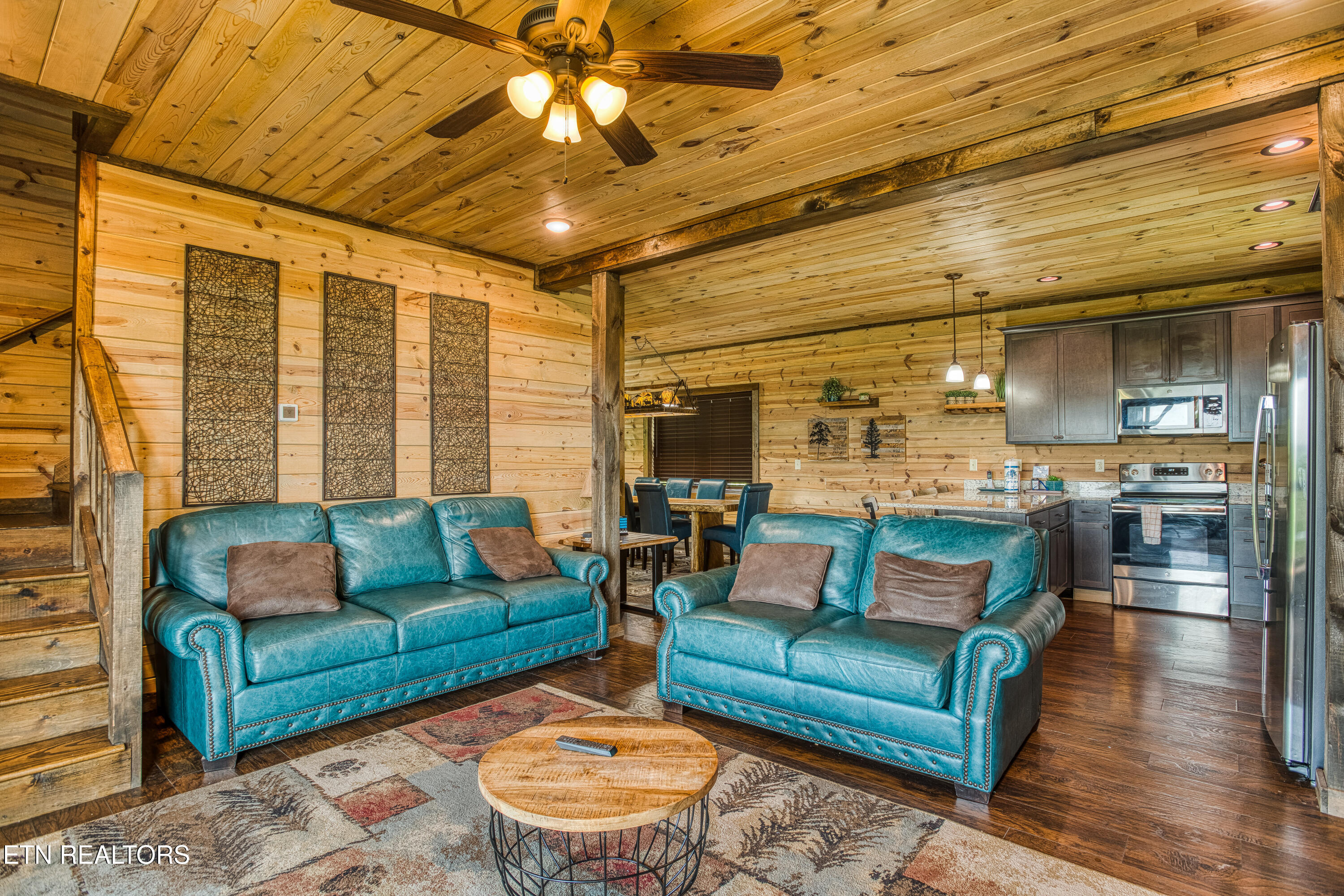 804 Upper Picadilly Lane Gatlinburg TN 37738