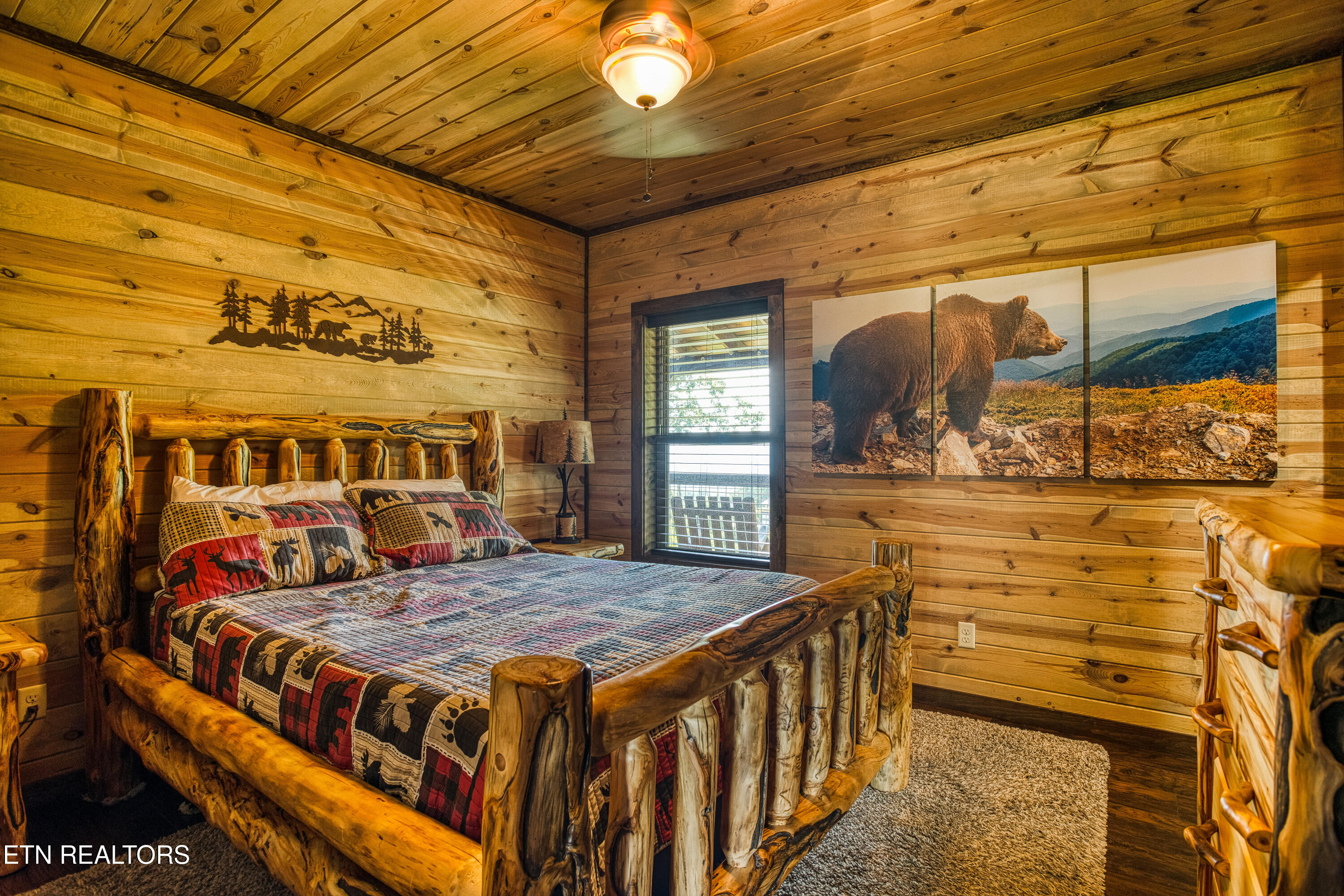 804 Upper Picadilly Lane Gatlinburg TN 37738