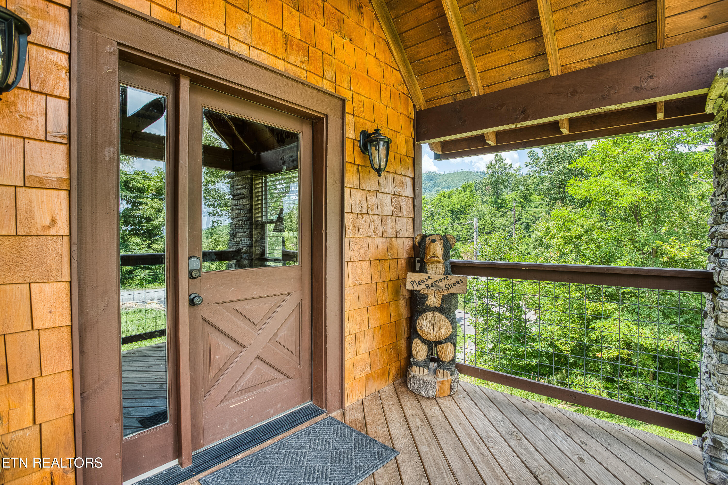 804 Upper Picadilly Lane Gatlinburg TN 37738