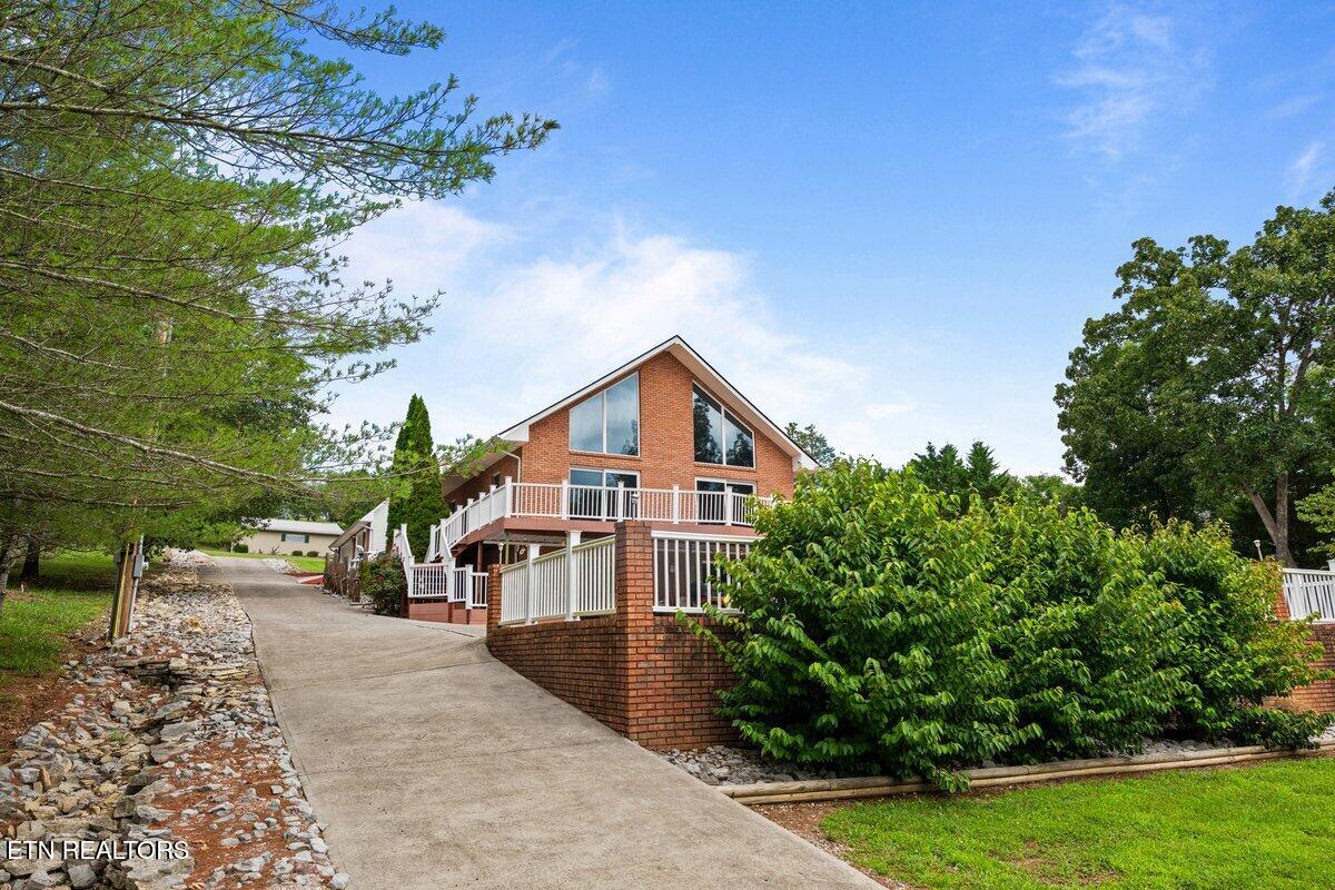 361 Cape Russell Road Sharps Chapel TN 37866