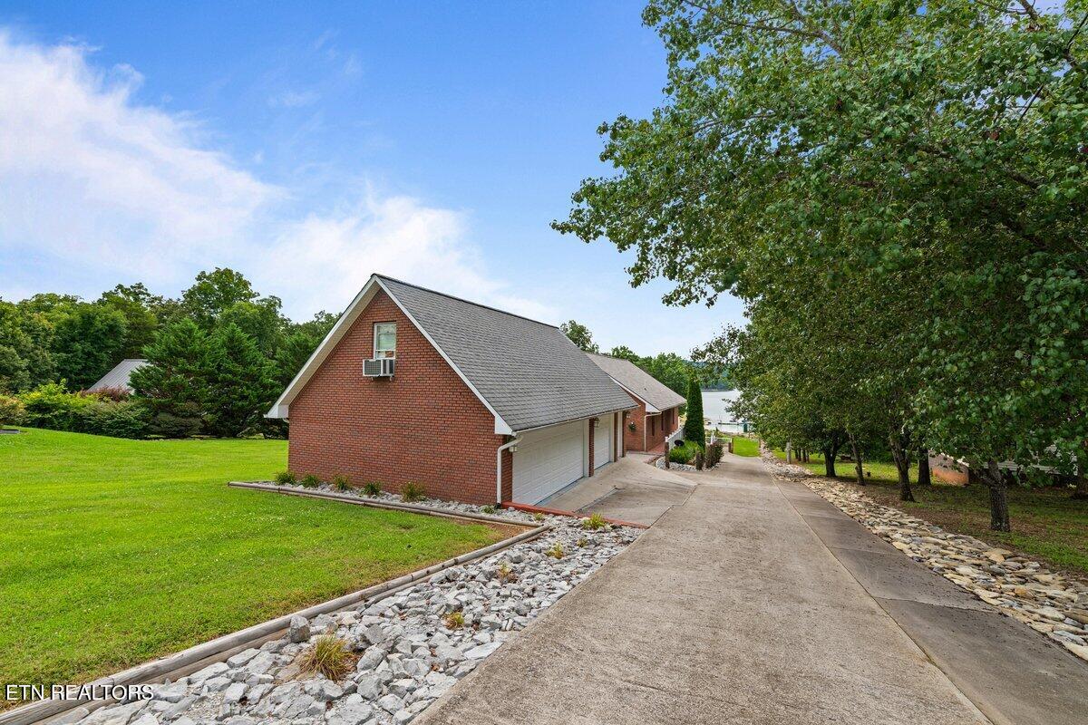 361 Cape Russell Road Sharps Chapel TN 37866