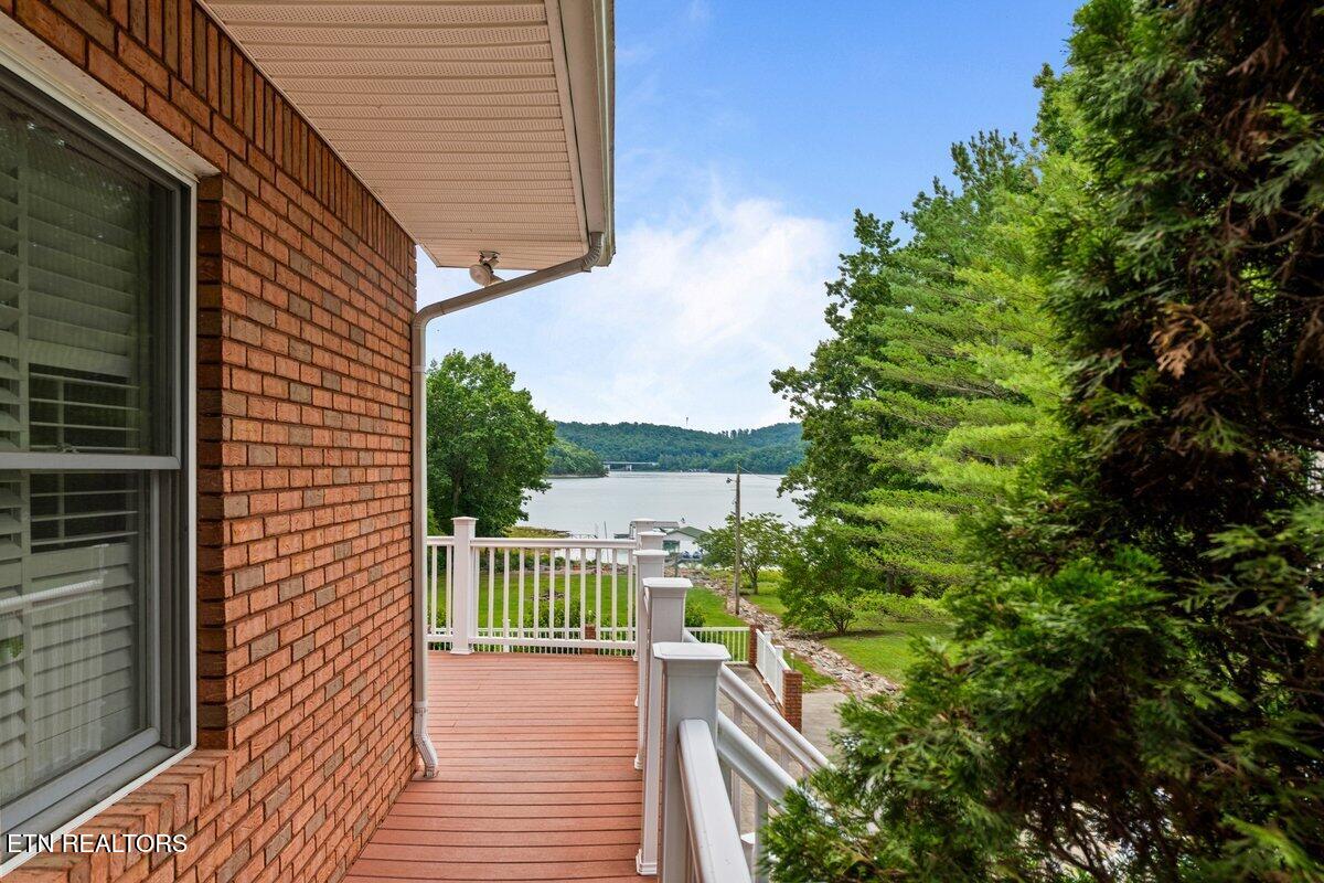 361 Cape Russell Road Sharps Chapel TN 37866