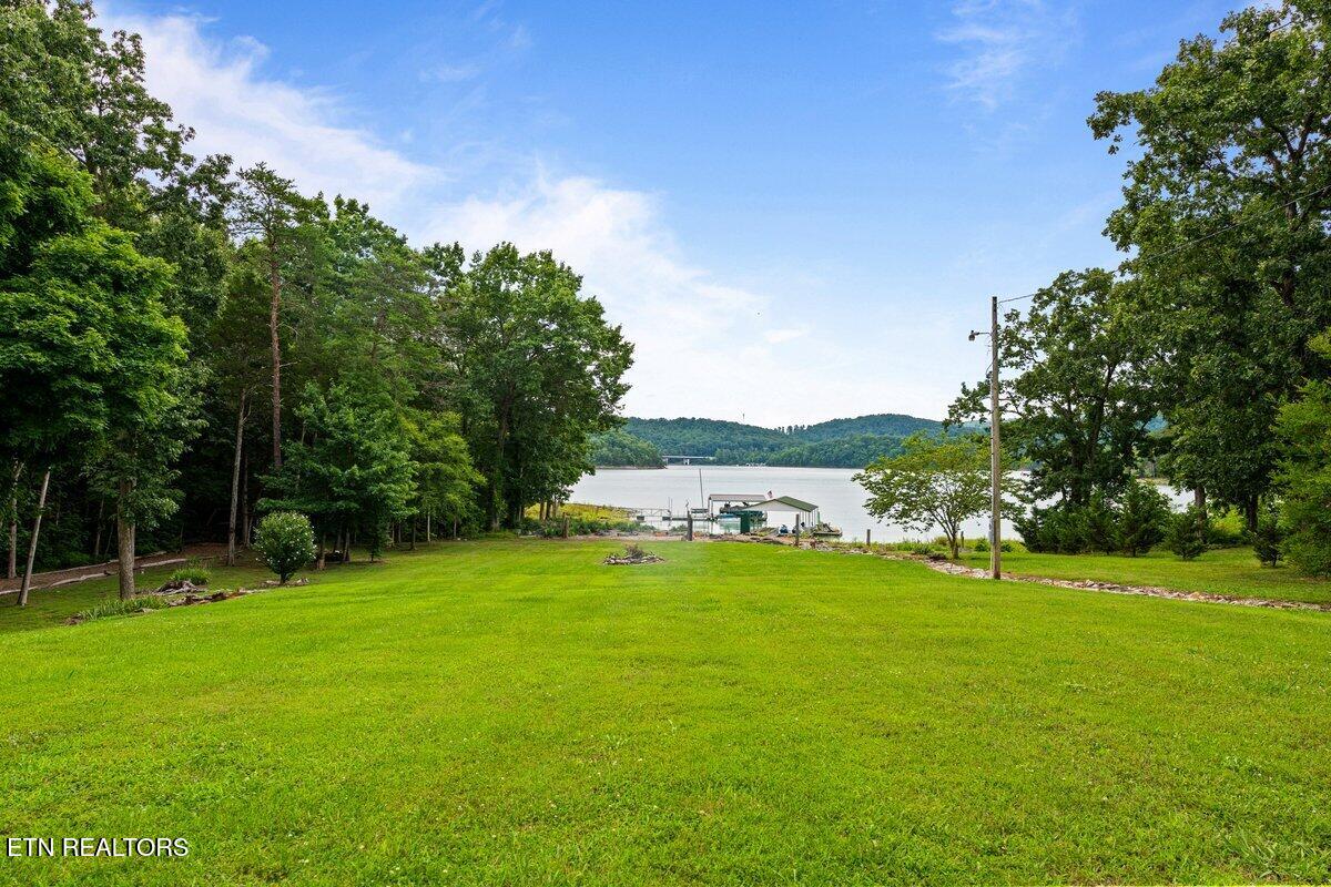 361 Cape Russell Road Sharps Chapel TN 37866