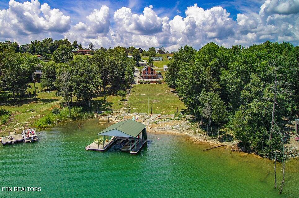 361 Cape Russell Road Sharps Chapel TN 37866