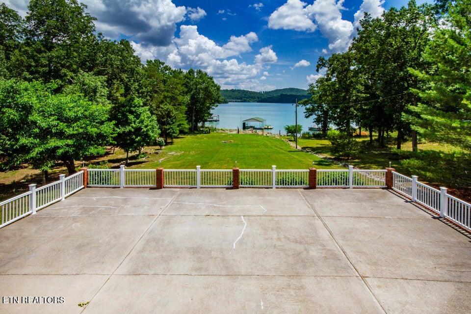 361 Cape Russell Road Sharps Chapel TN 37866