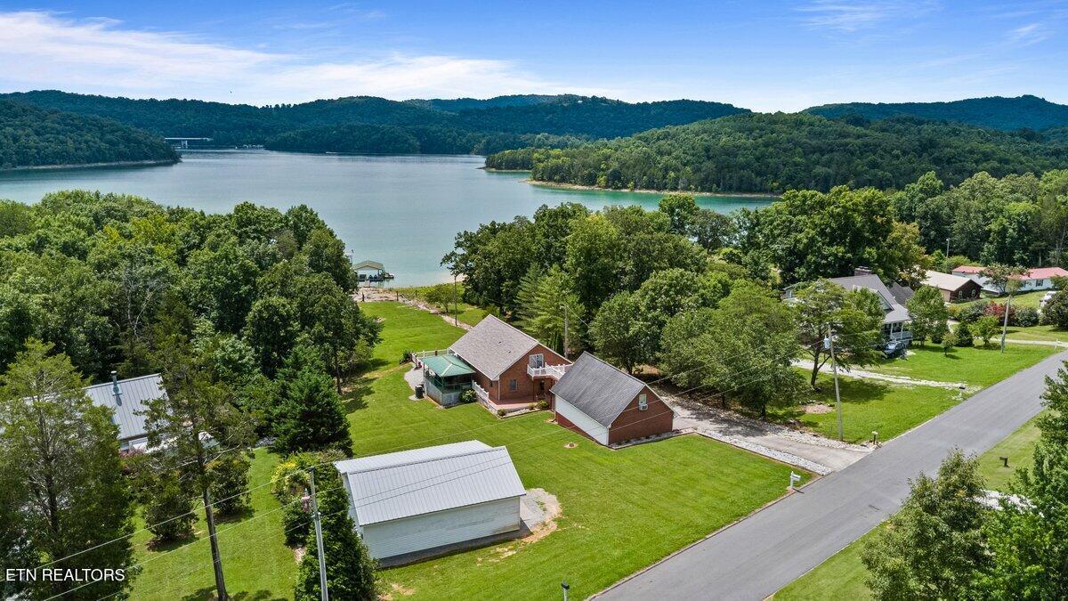 361 Cape Russell Road Sharps Chapel TN 37866