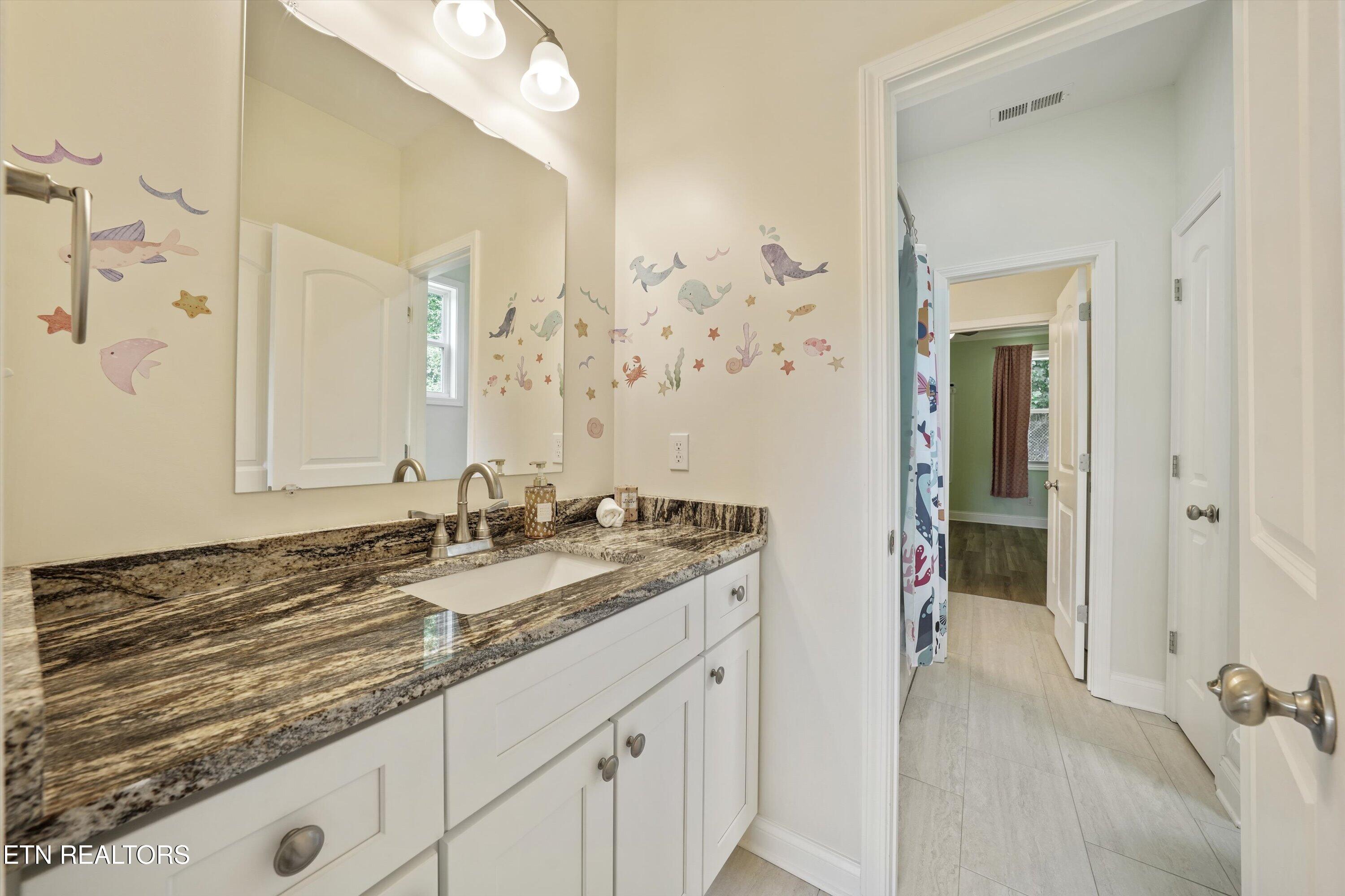 117 Crossroads Boulevard Oak Ridge TN 37830
