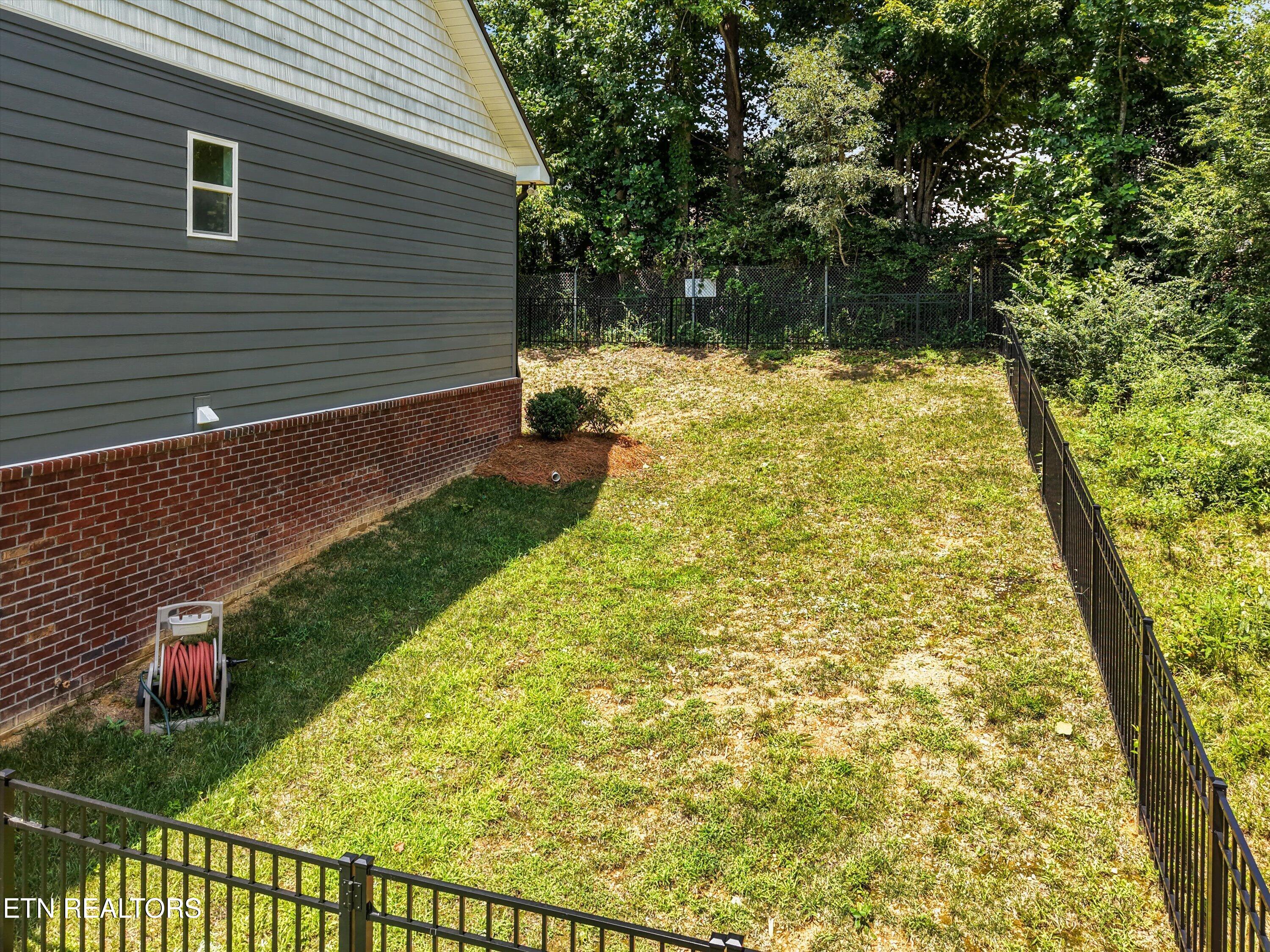 117 Crossroads Boulevard Oak Ridge TN 37830