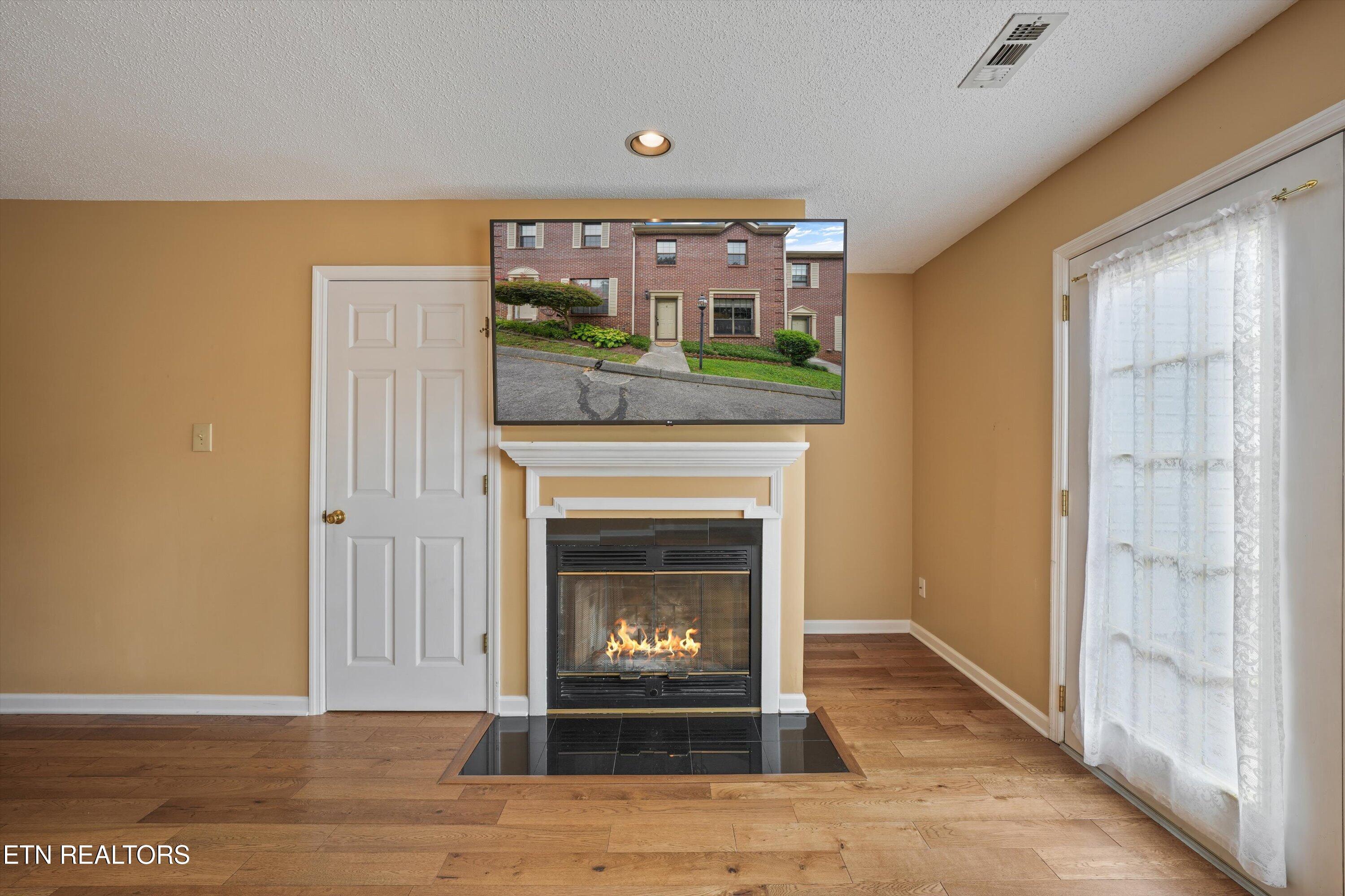 437 S Gallaher View Road Knoxville TN 37919