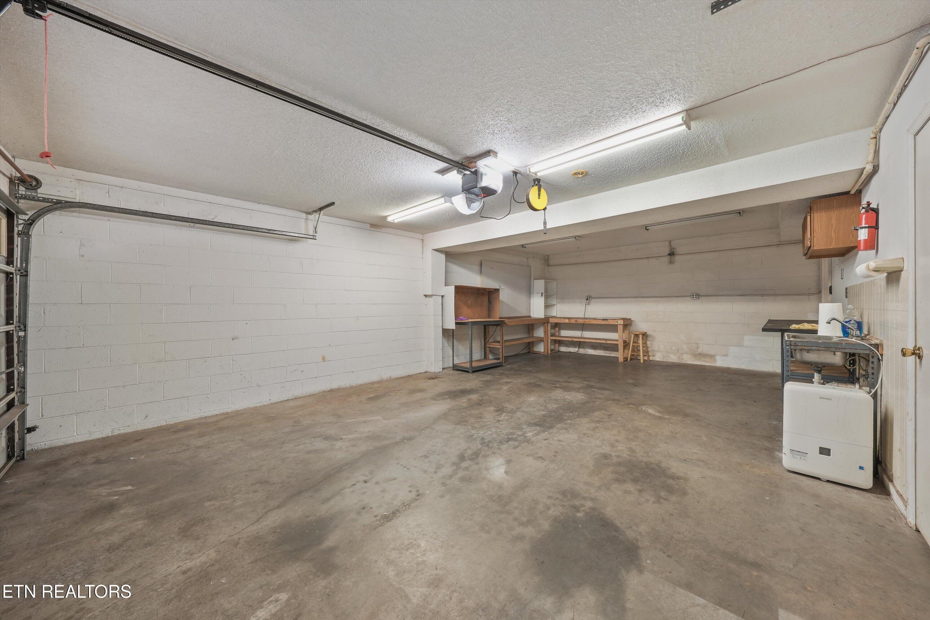 437 S Gallaher View Road Knoxville TN 37919