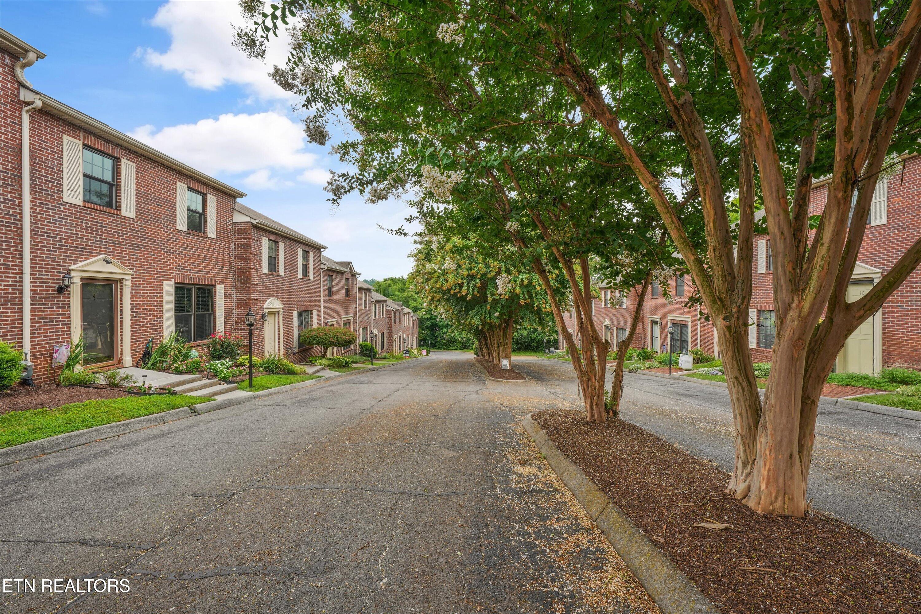 437 S Gallaher View Road Knoxville TN 37919