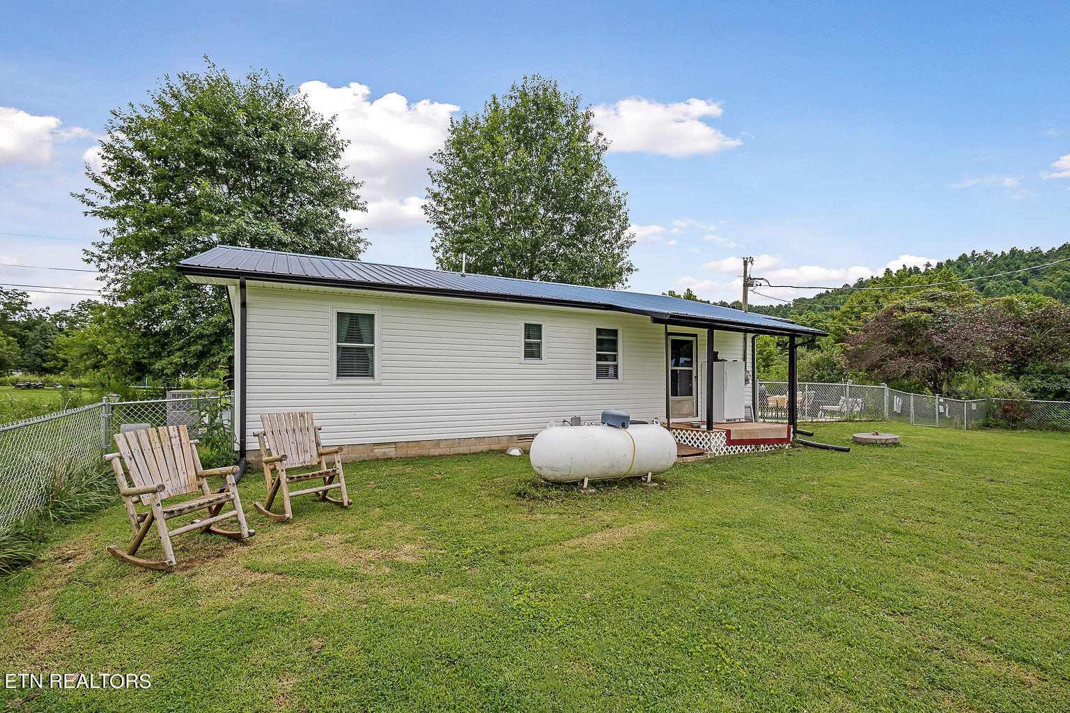 138 Kenneth Linder Lane Livingston TN 38570