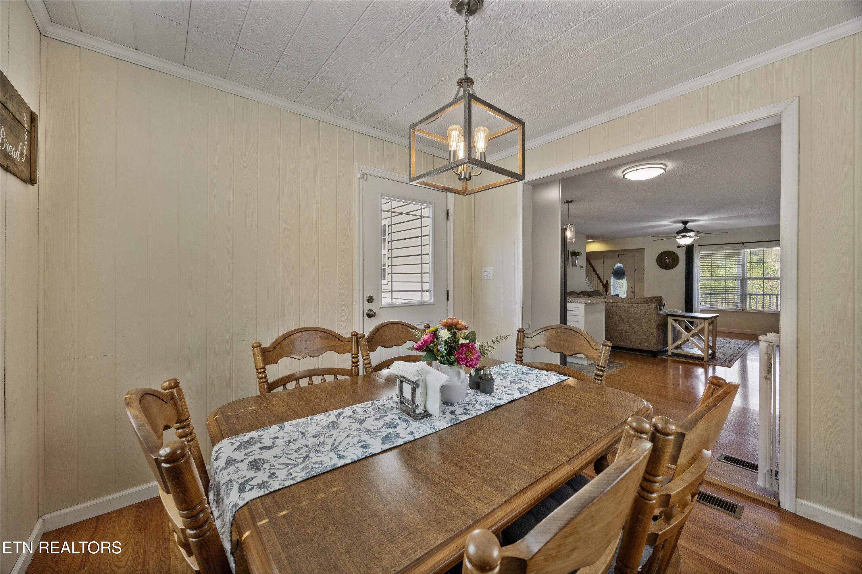 8230 Gamblers Choice Trail Powell TN 37849