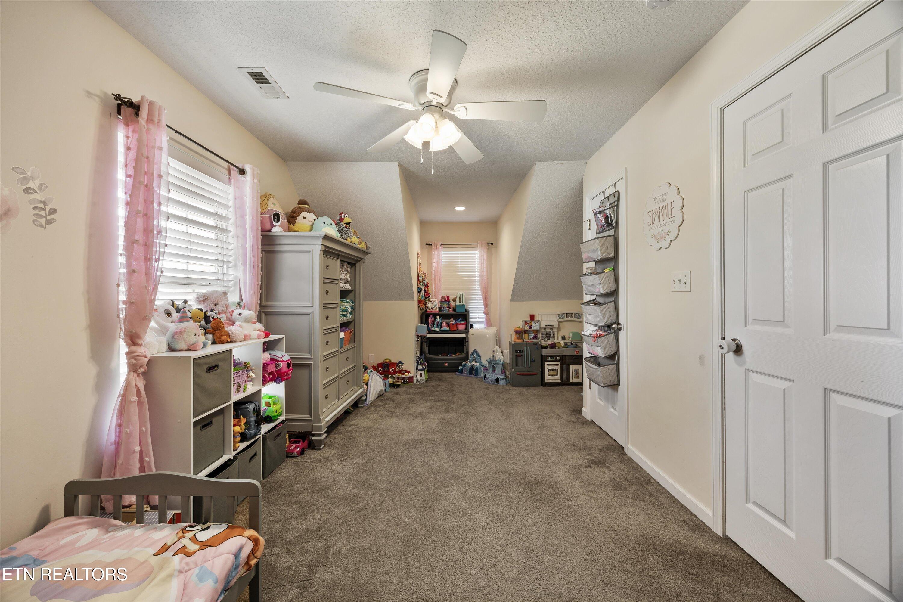 8230 Gamblers Choice Trail Powell TN 37849