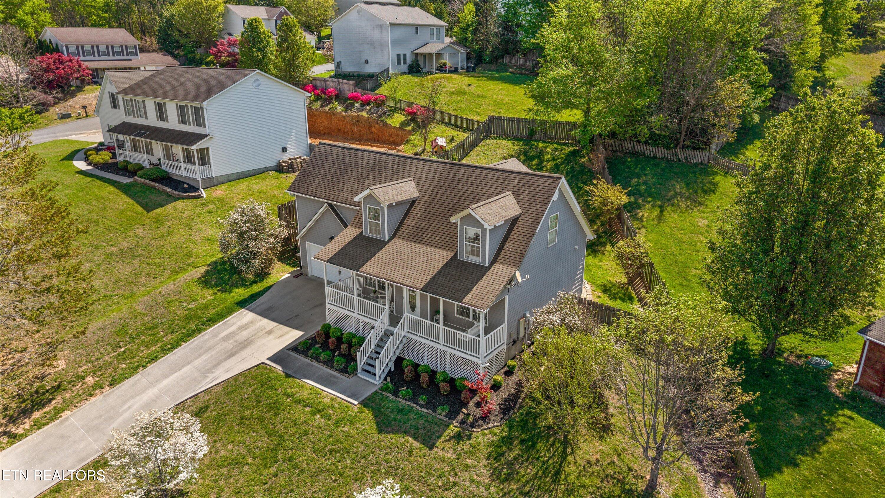 8230 Gamblers Choice Trail Powell TN 37849