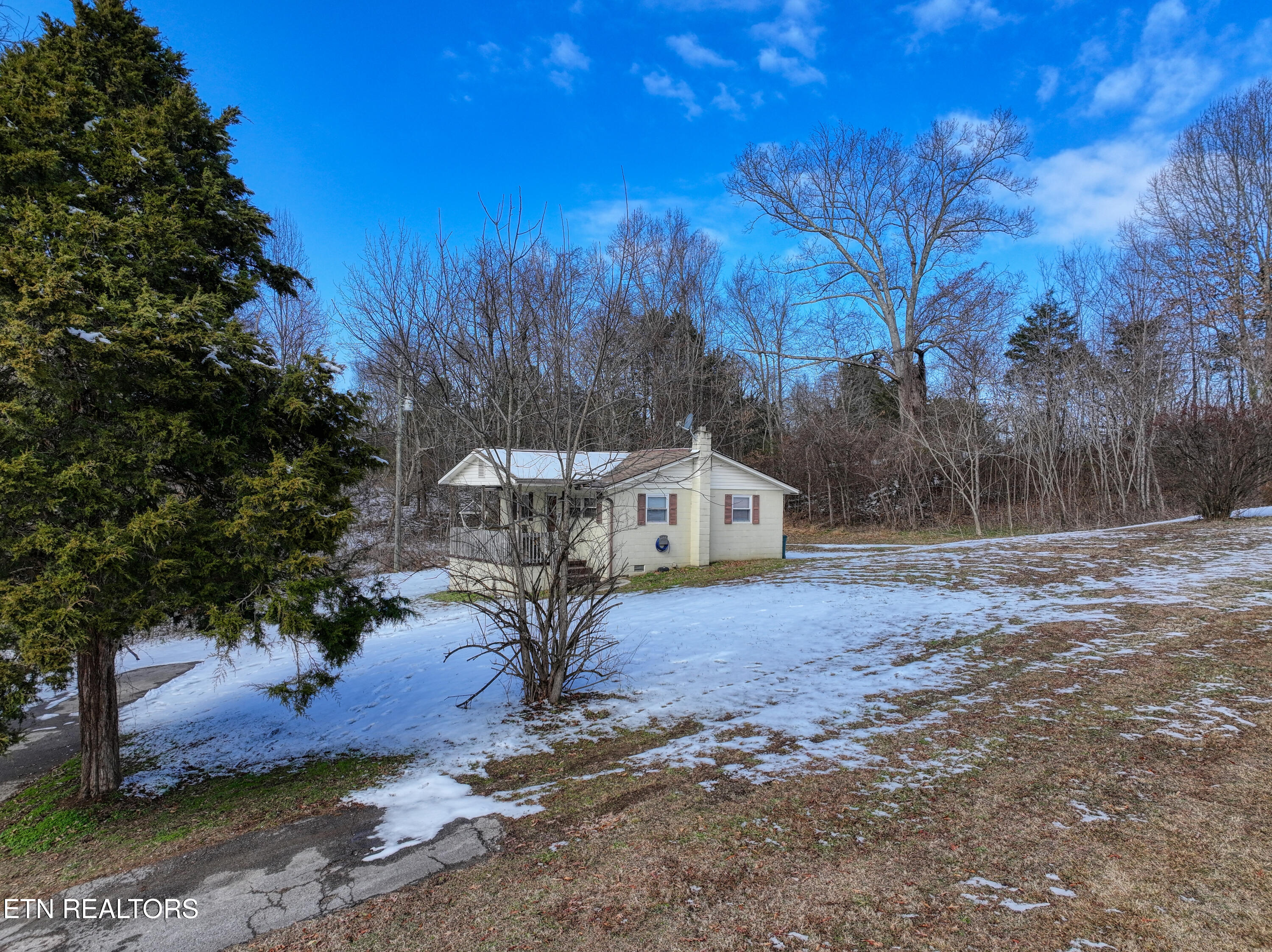9603 Cannon Lane Lane Strawberry Plains TN 37871