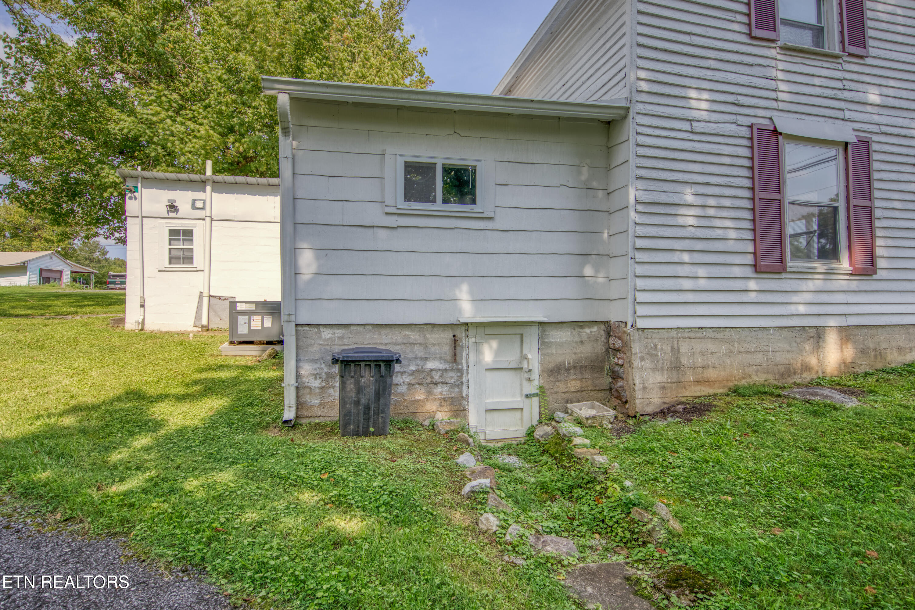 9131 Strawberry Plains Pike Knoxville TN 37924