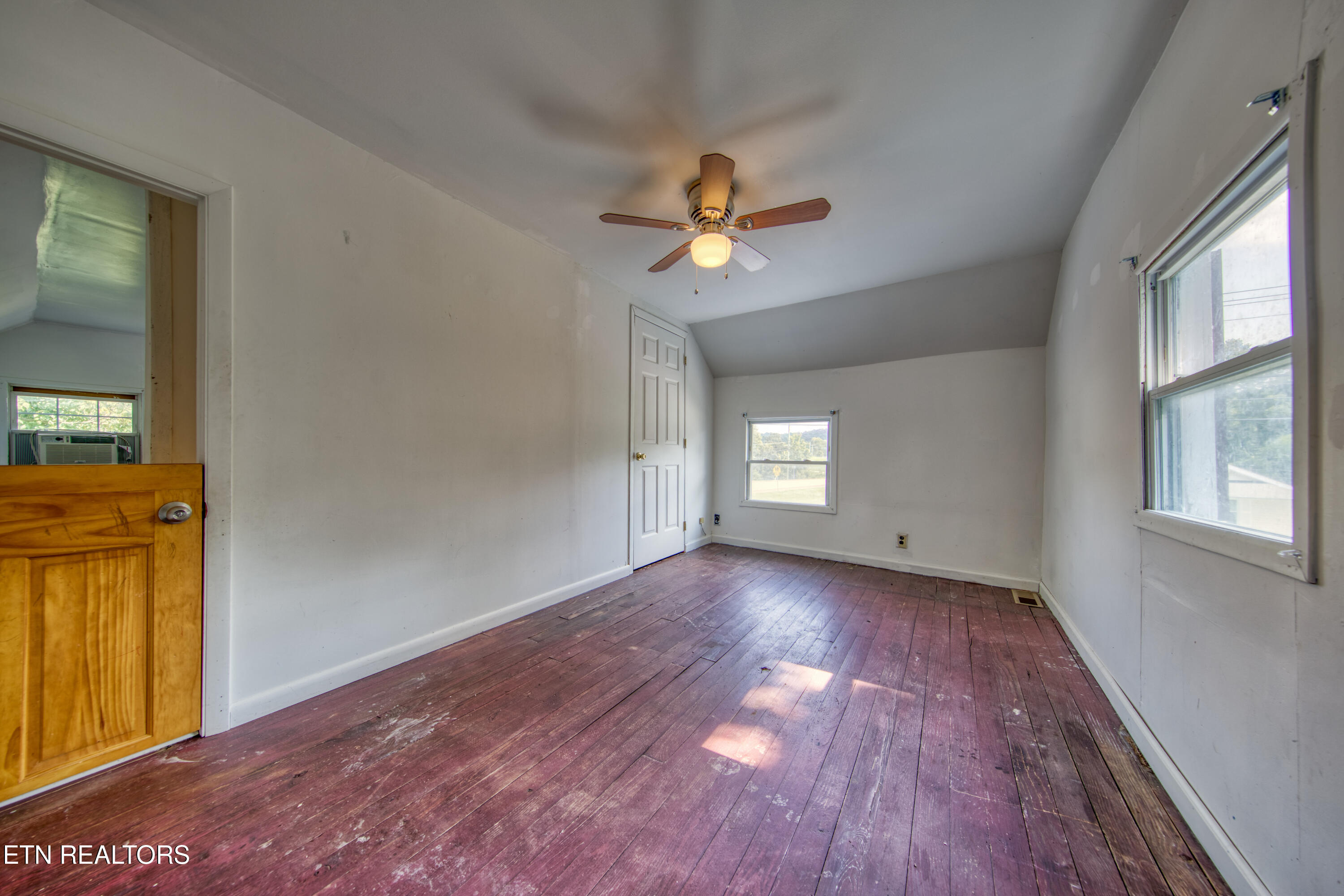 9131 Strawberry Plains Pike Knoxville TN 37924