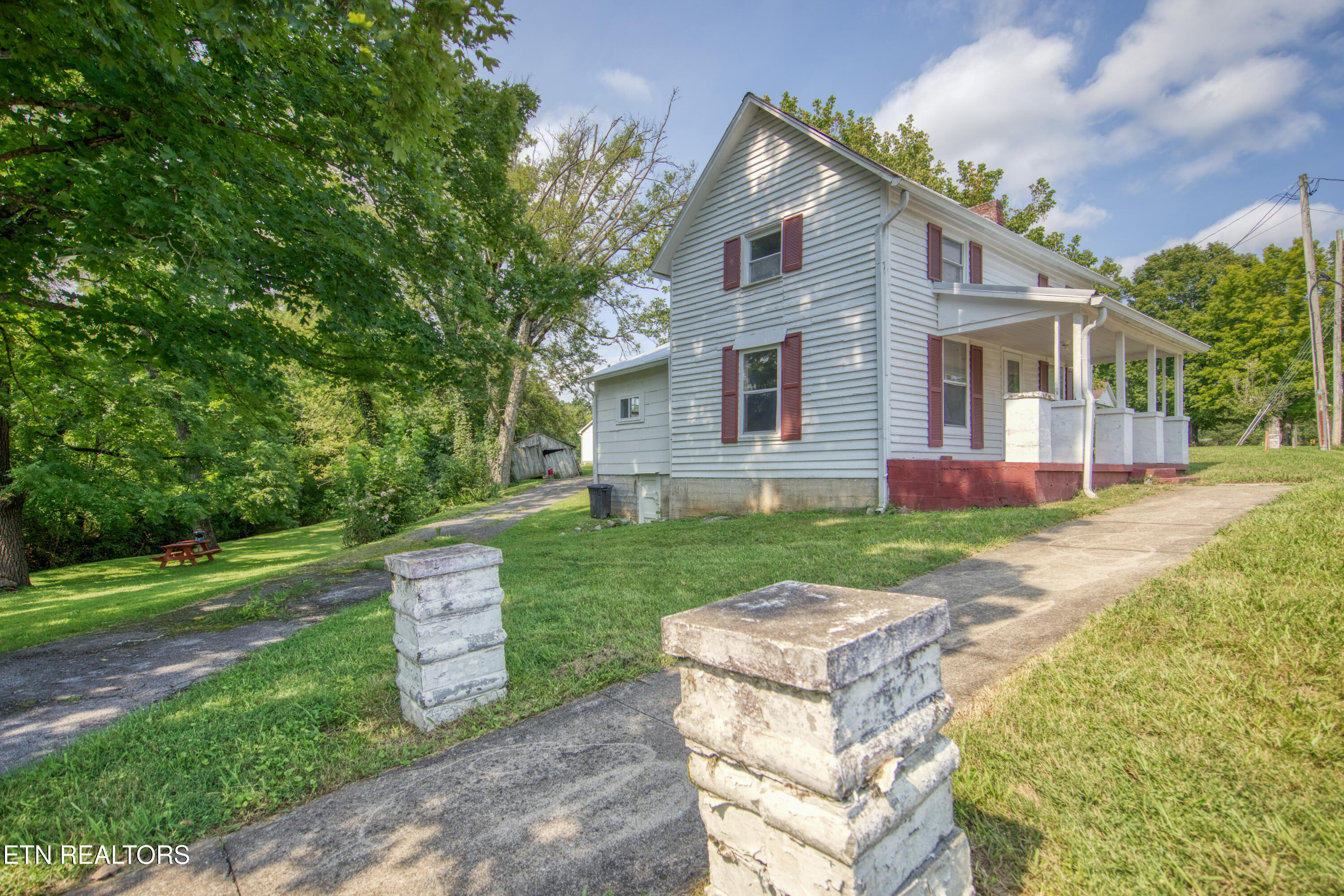 9131 Strawberry Plains Pike Knoxville TN 37924